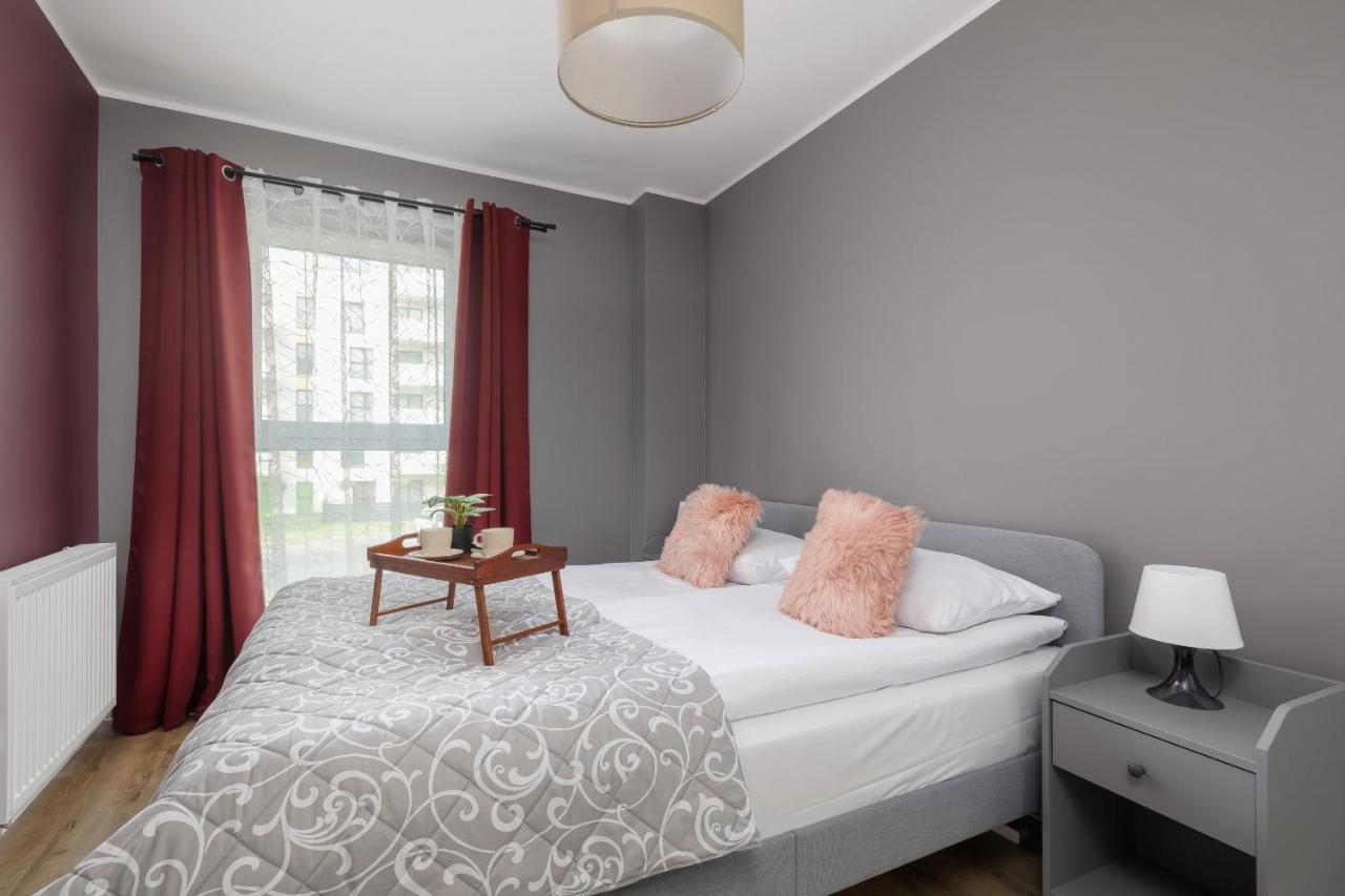 Comfy Pachonskiego With Parking In By Renters