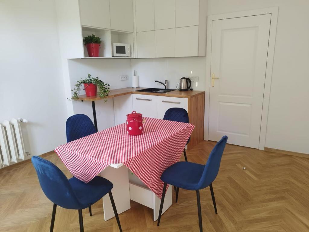Urban Nest Brodowicza 14 Apartment Krakow