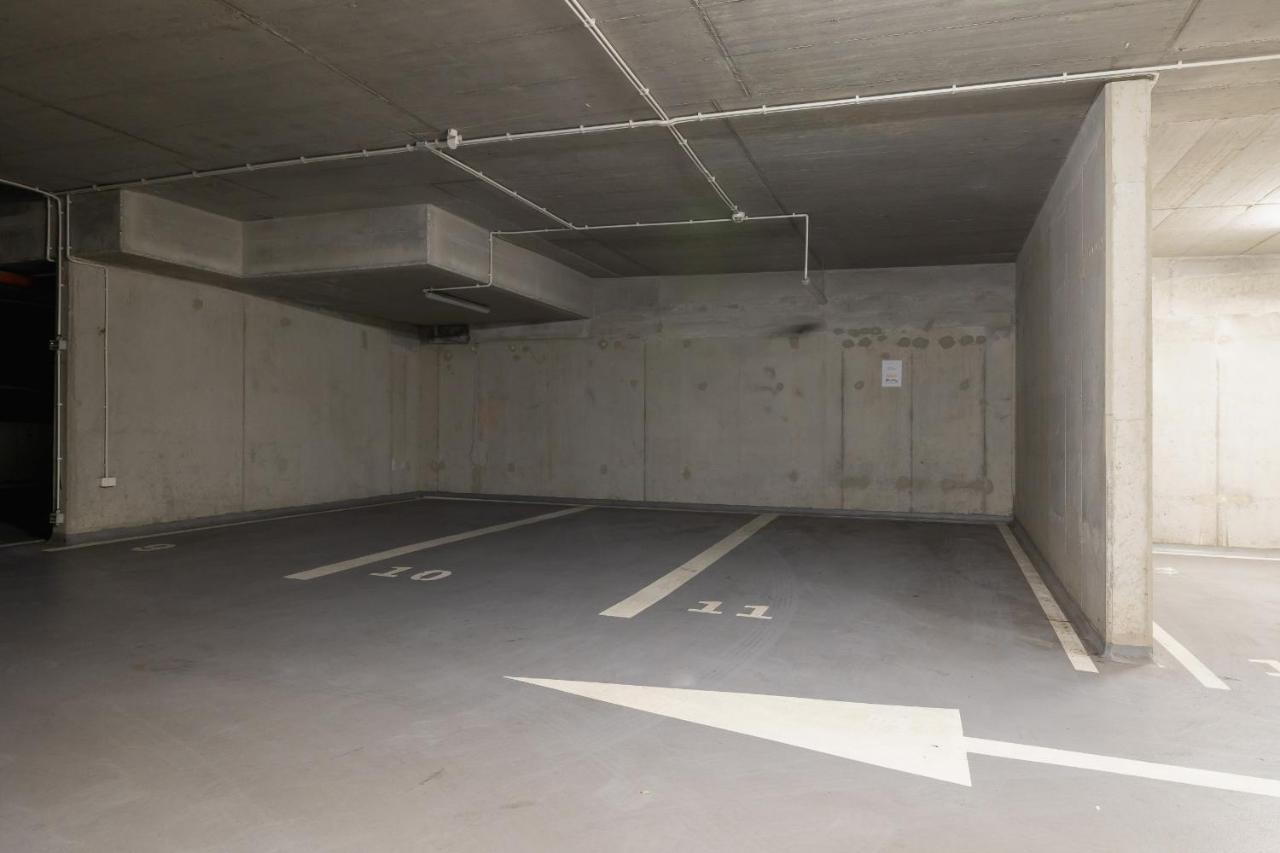 Deluxe Podskale 18 With Parking & Balcony In By Renters Prestige Appartement Krakau
