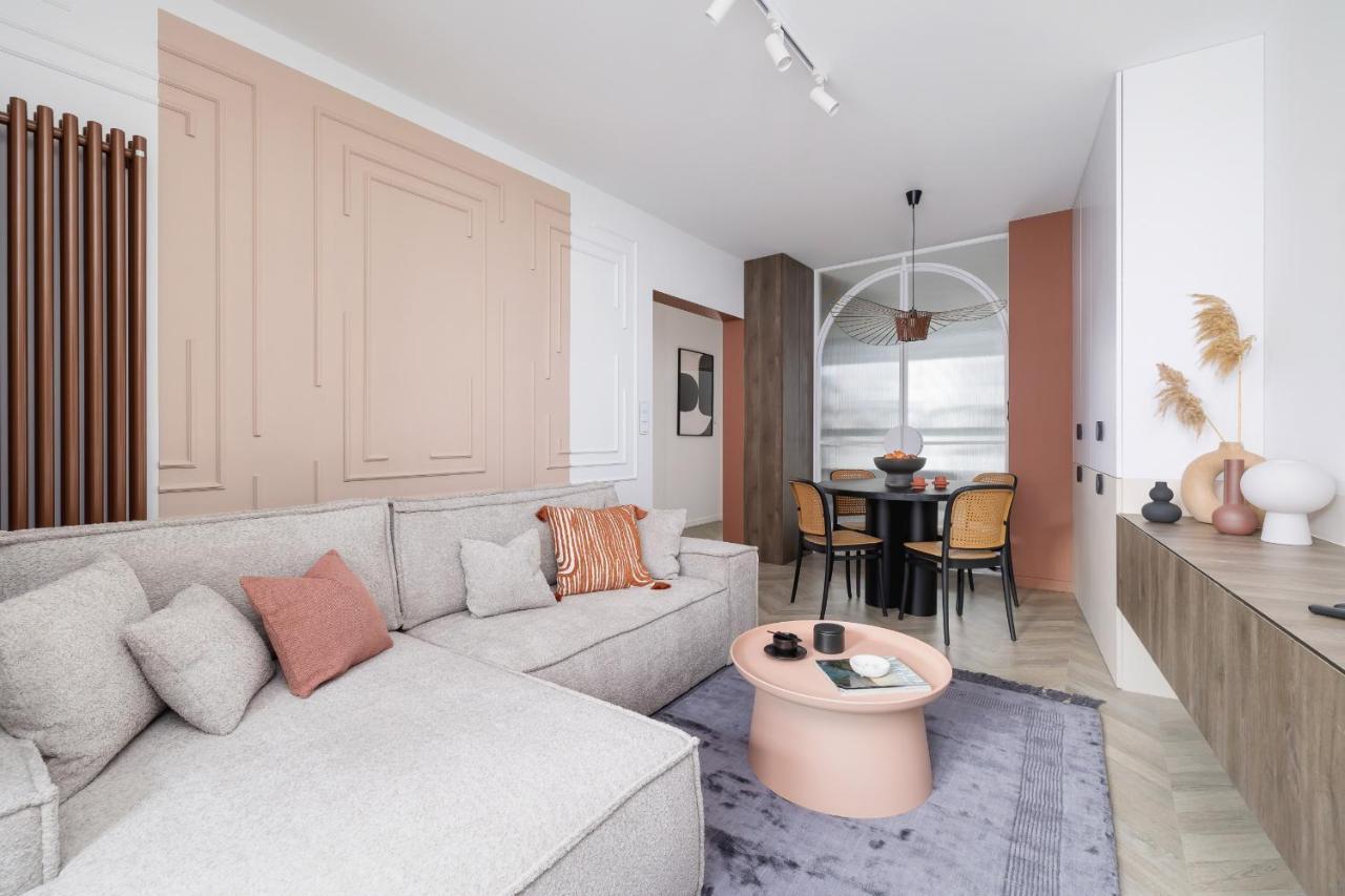 Deluxe Podskale 18 With Parking & Balcony In By Renters Prestige Krakau