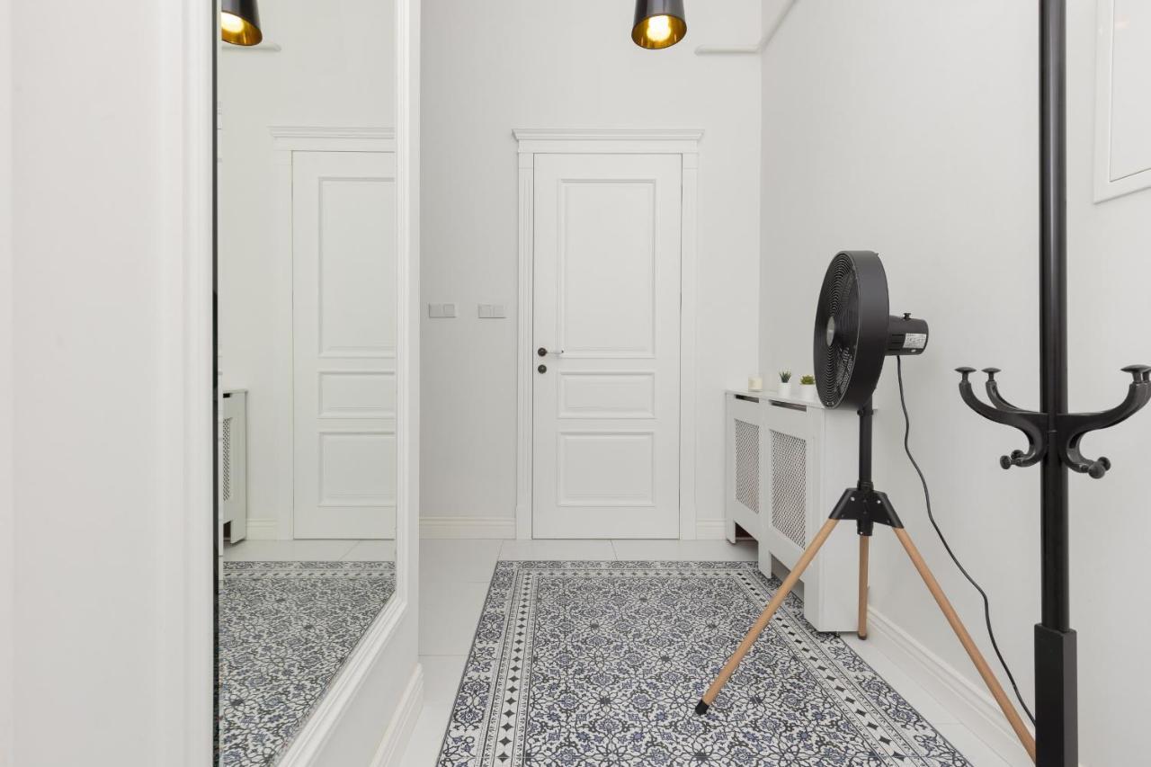 Strzelecka Old Town Cracow By Renters Prestige Apartment