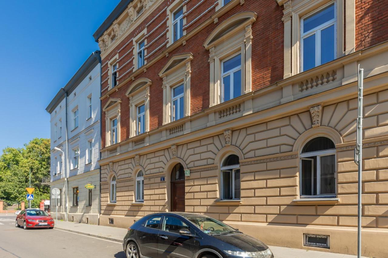 Apartment Strzelecka Old Town Cracow By Renters Prestige Krakow