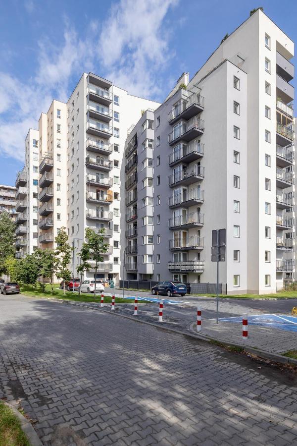 Apartamento Elegant Szpakowa 10 With 2 Parking Spaces & Terrace By Renters *