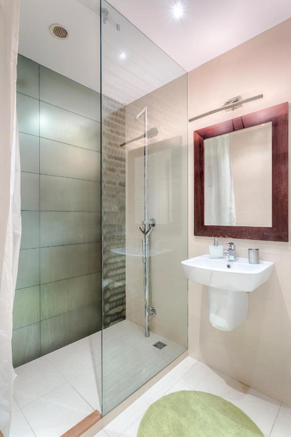 Tyzenhauz Krowoderska Street Apartamento Cracóvia