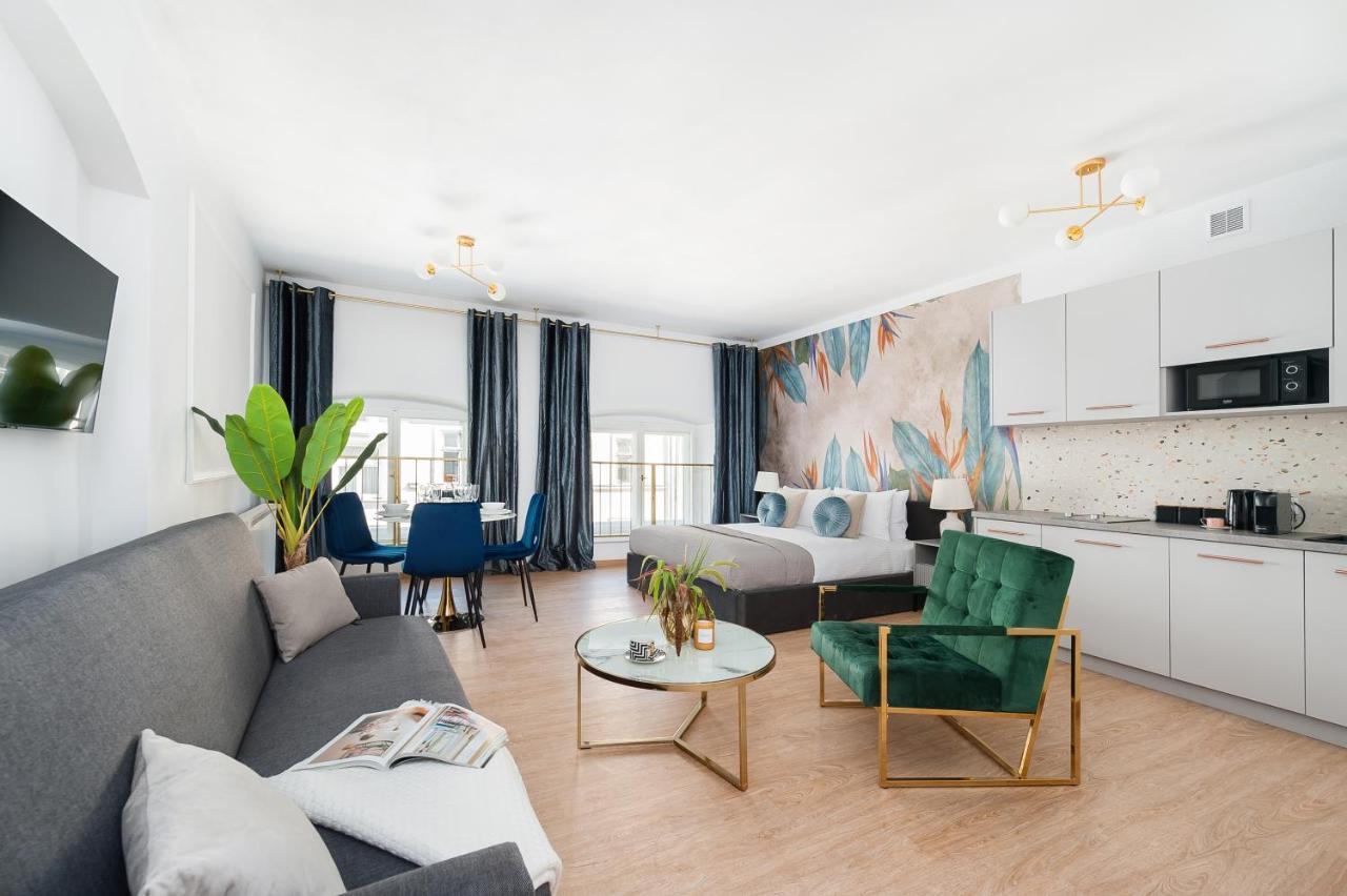 Apartment Gallery 7 - 4 *