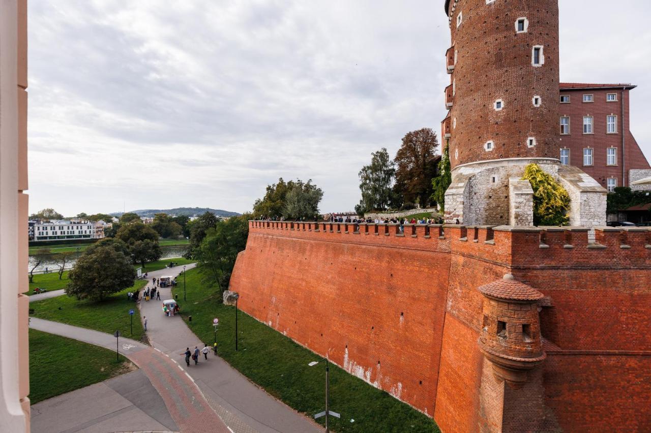 Wawel Castle View - Center - By Upstairs * Krakau