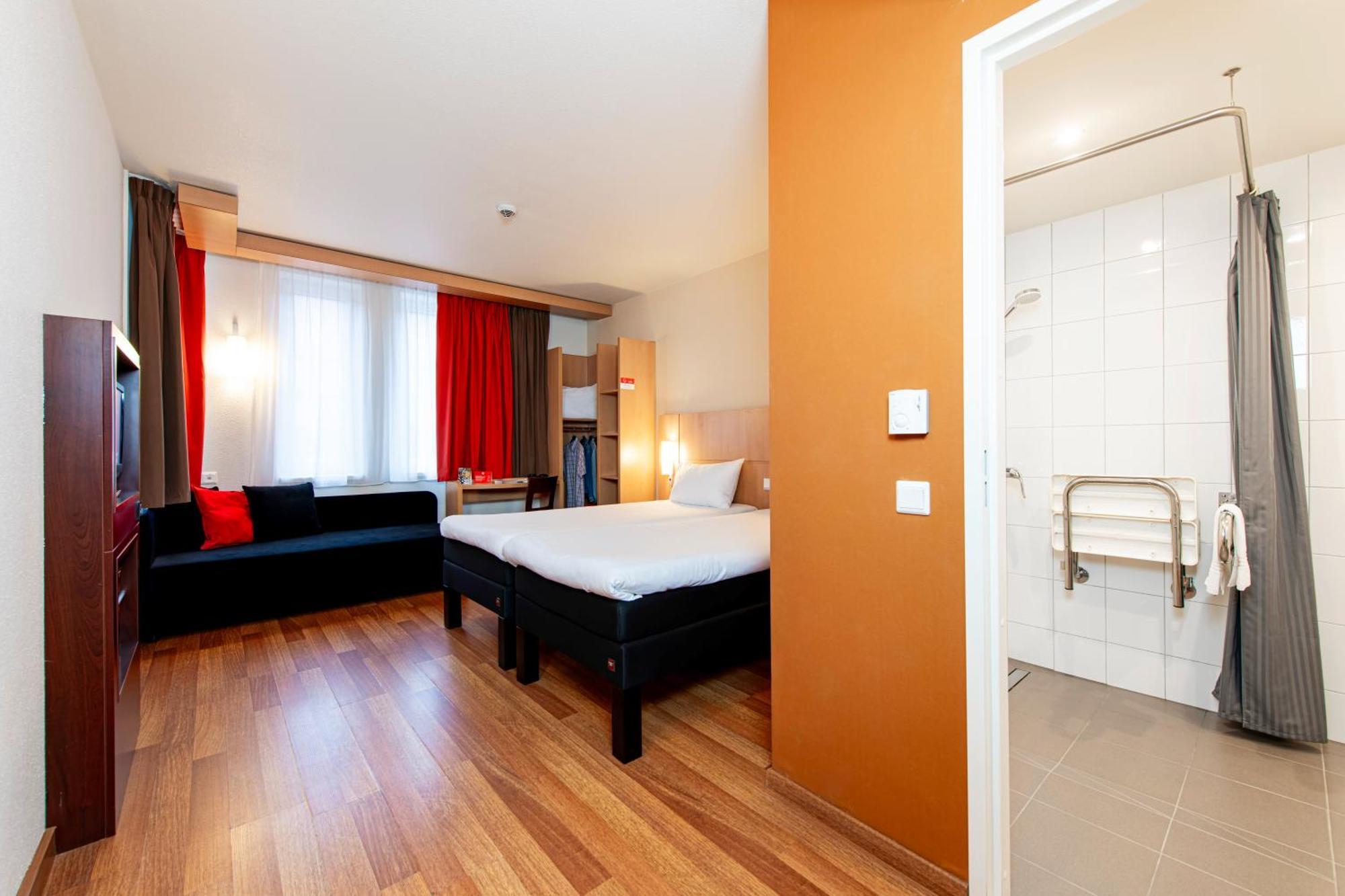 Hotel Ibis Stare Miasto 3*