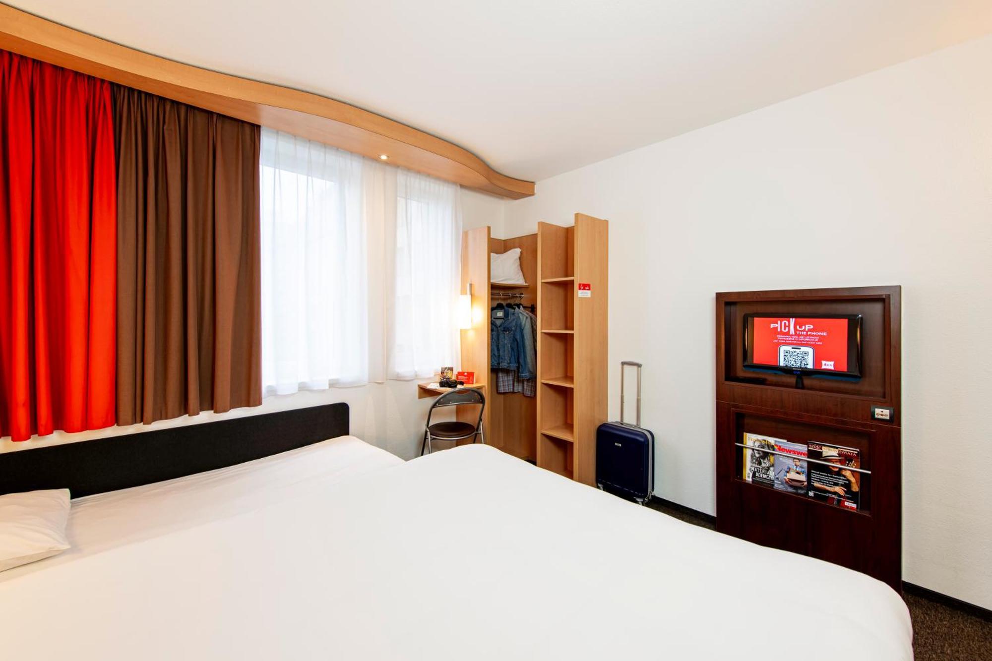 Ibis Stare Miasto Hotel
