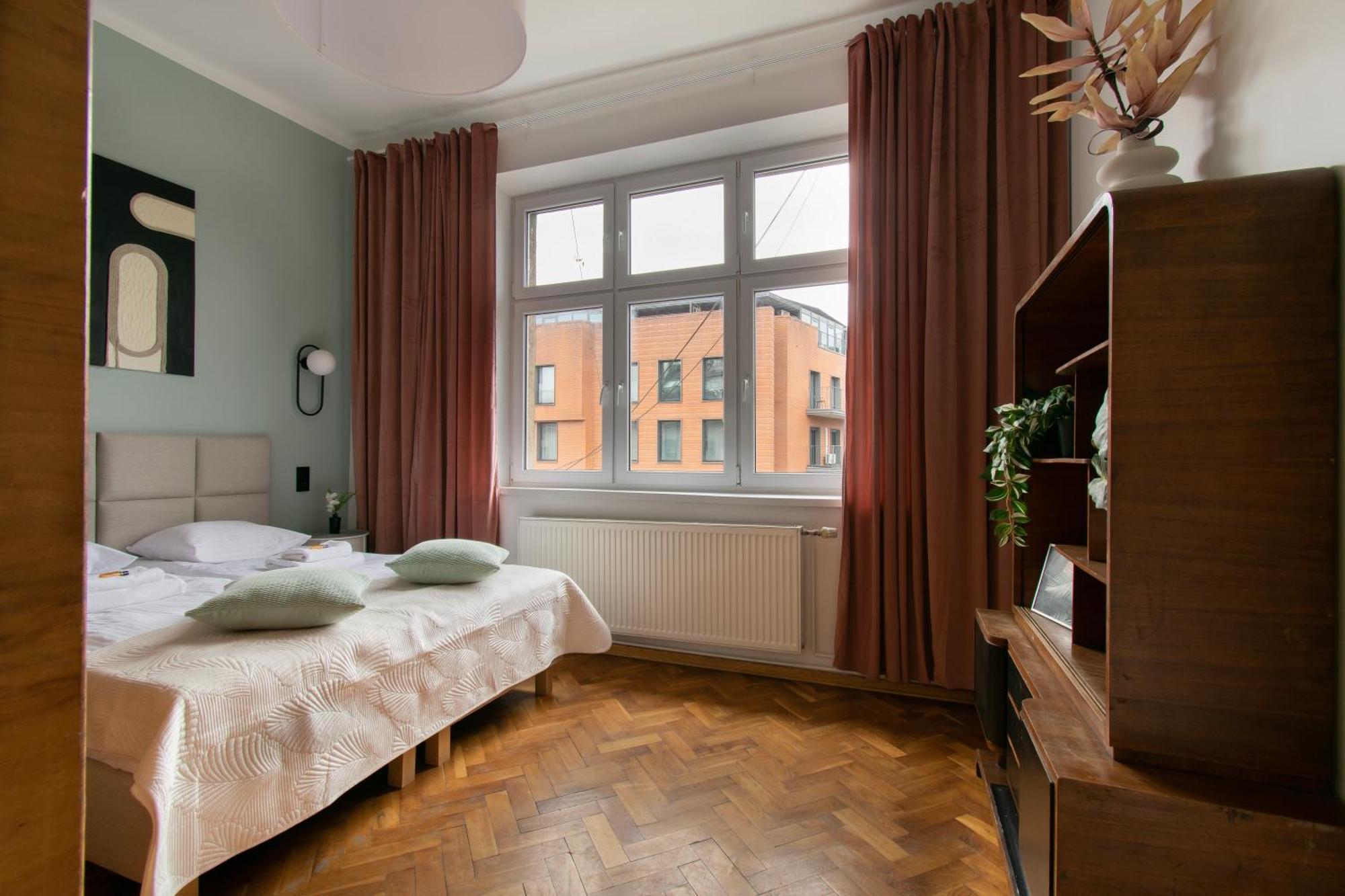 Warszawska Street Apartment *