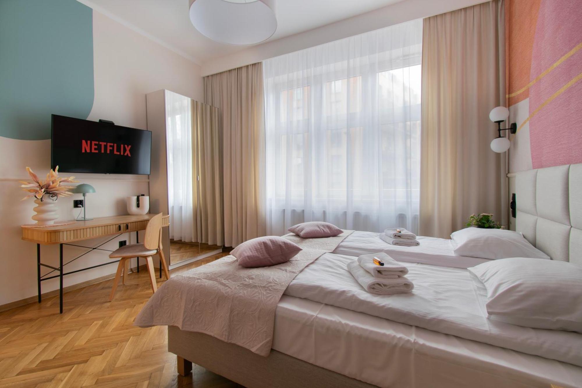 Warszawska Street Apartment *