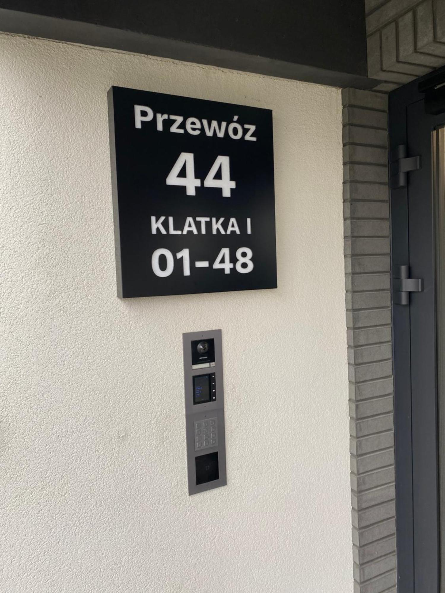 Przewoz Lux Lucky Garaz W Cenie