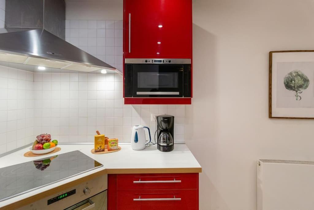 Haven, 2-bedroom W/underground Parking! Cracóvia