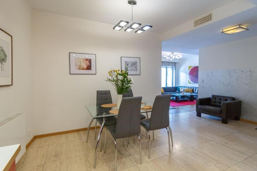 Haven, 2-bedroom W/underground Parking!