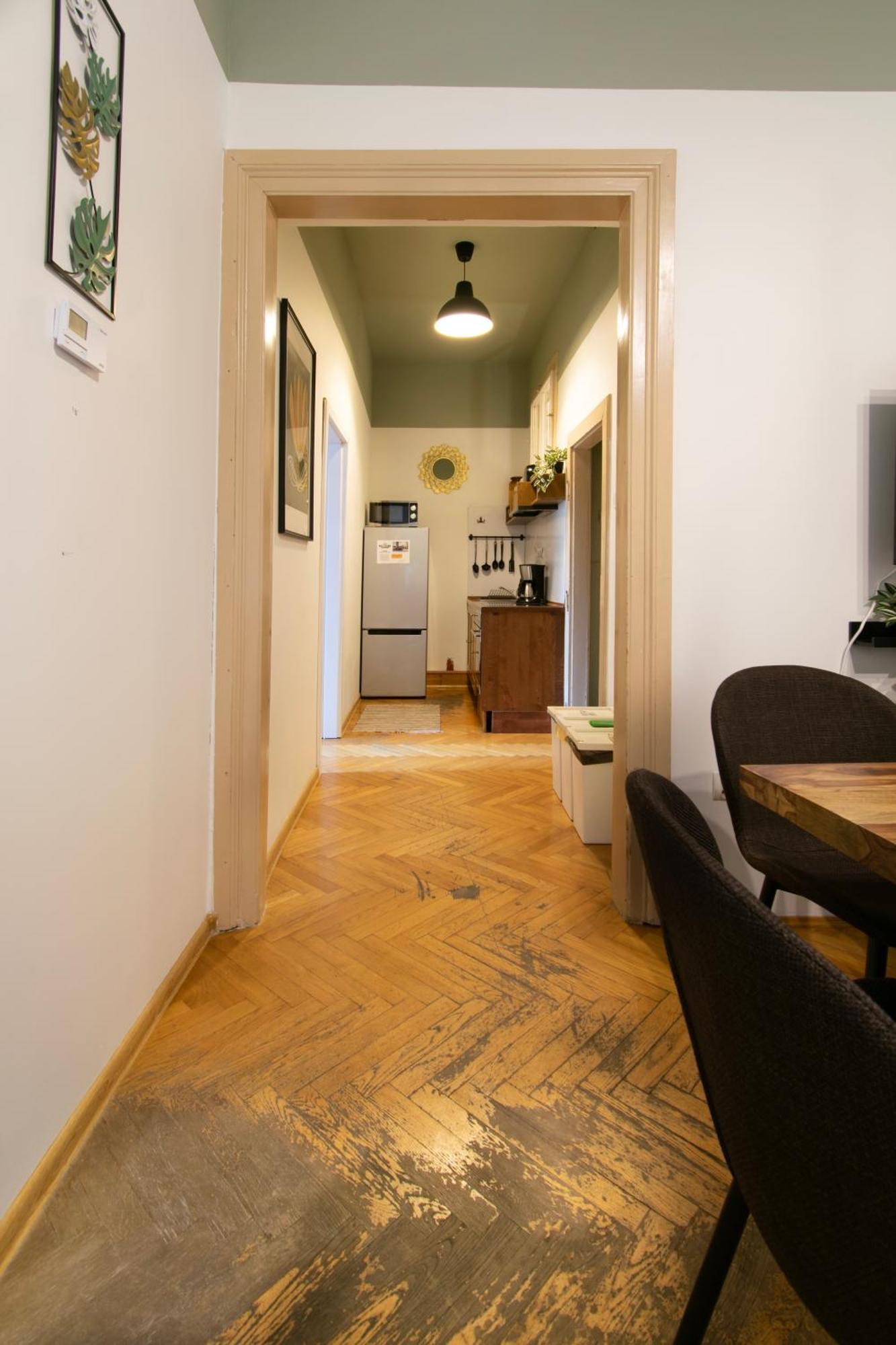 Apartment Huge Smolensk Street *