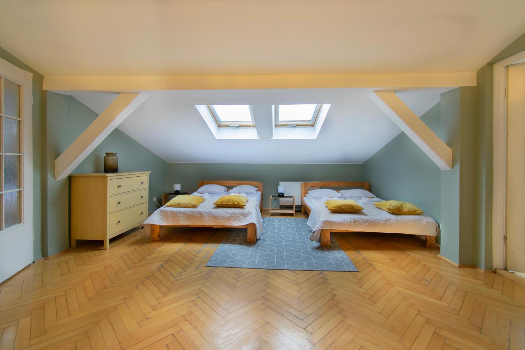 Apartment Huge Smolensk Street *