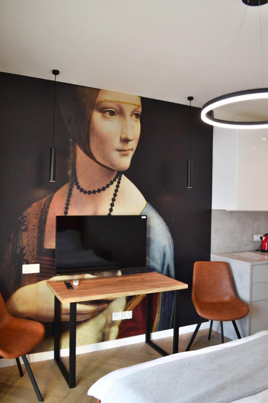 Tutu Apartament *