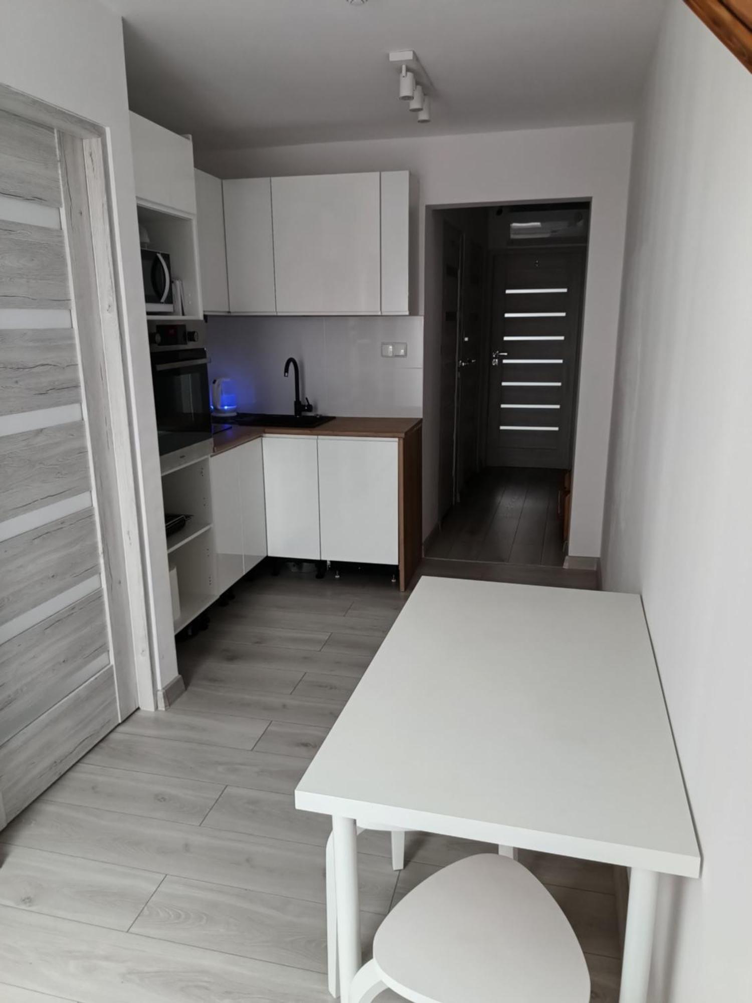 Apartment Sleep In Center