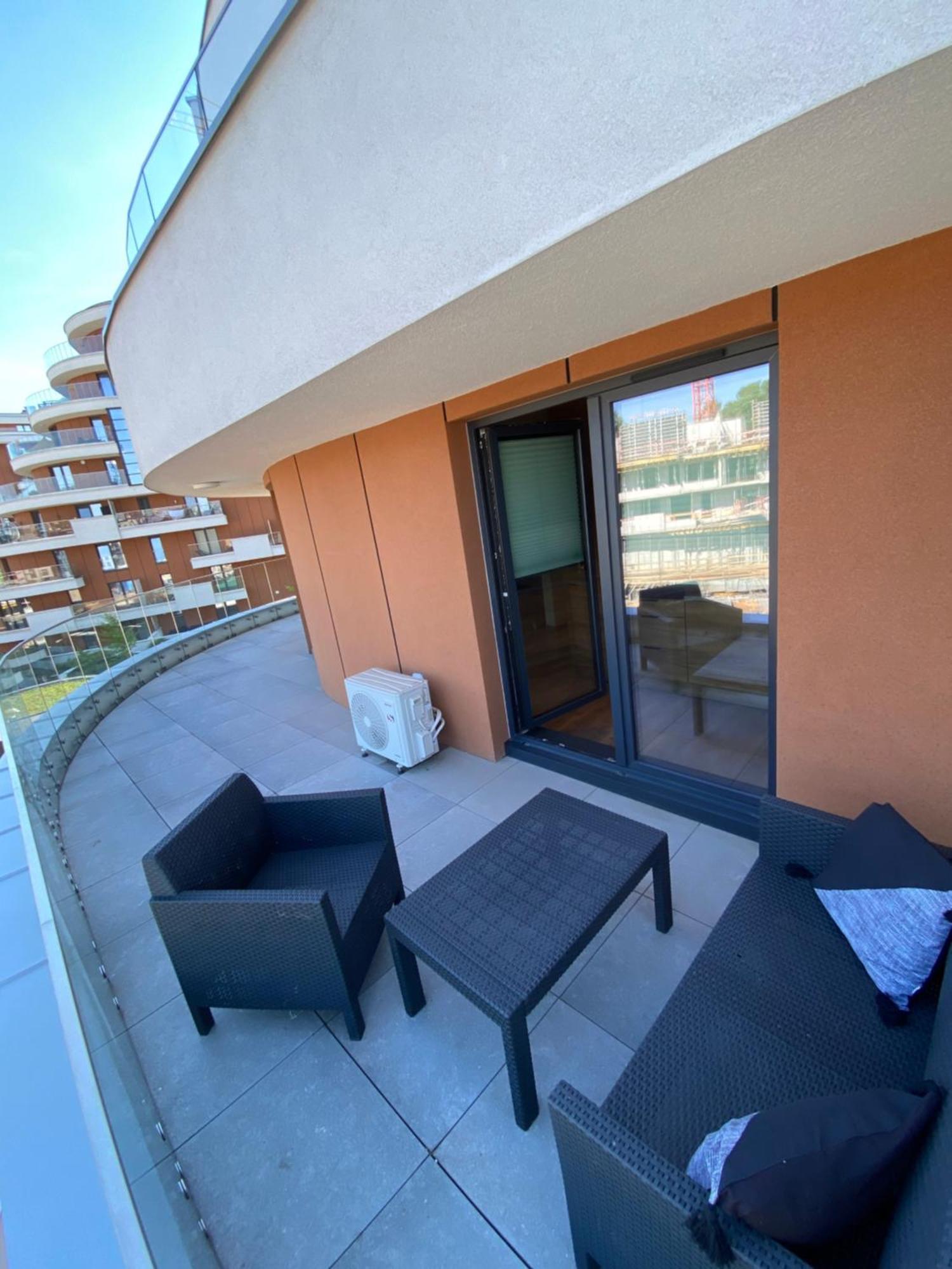 Apartment Beautiful And Modern Apartment- Garage- Wislane Tarasy *