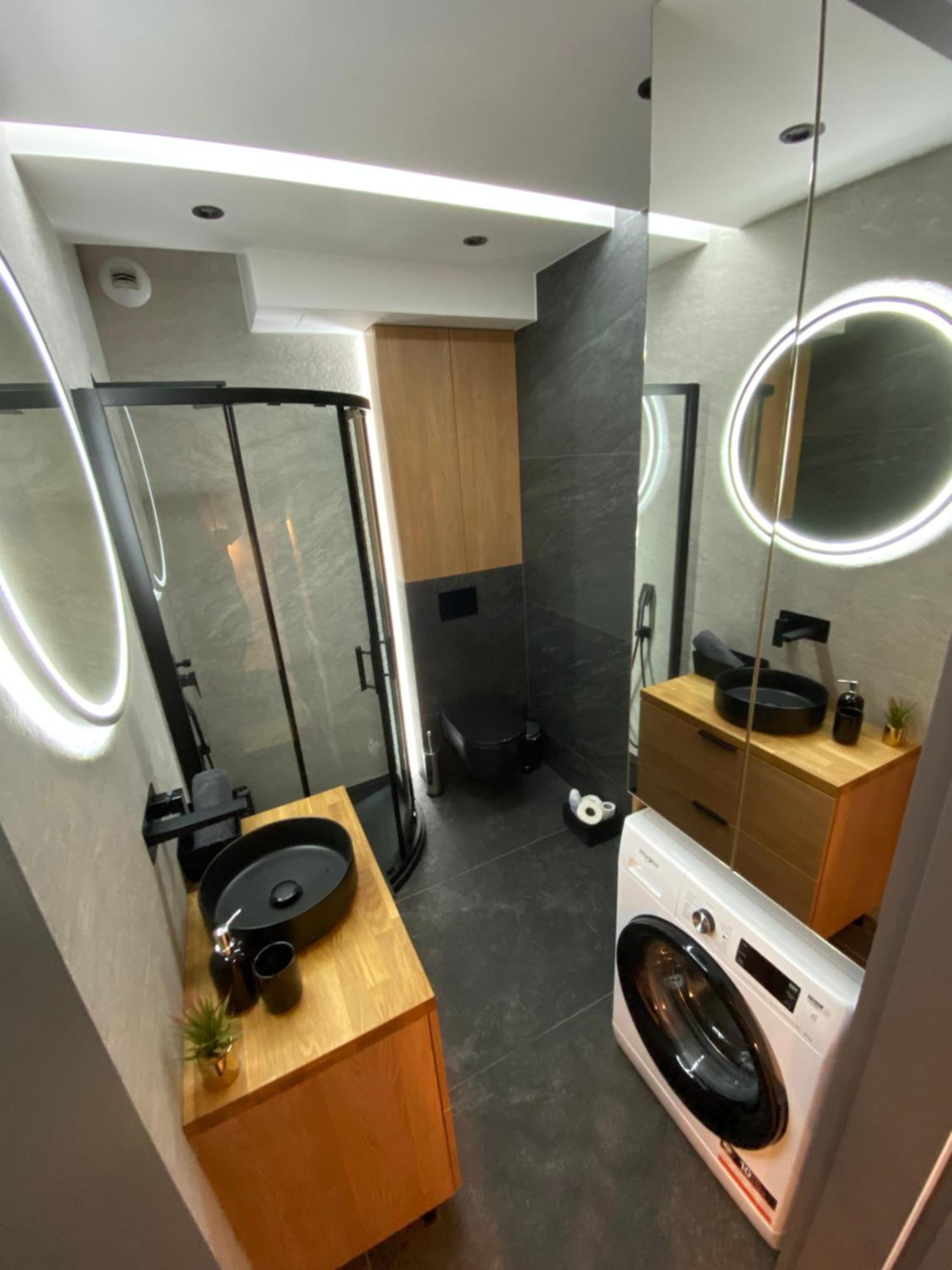 Beautiful And Modern Apartment- Garage- Wislane Tarasy Apartment Krakow