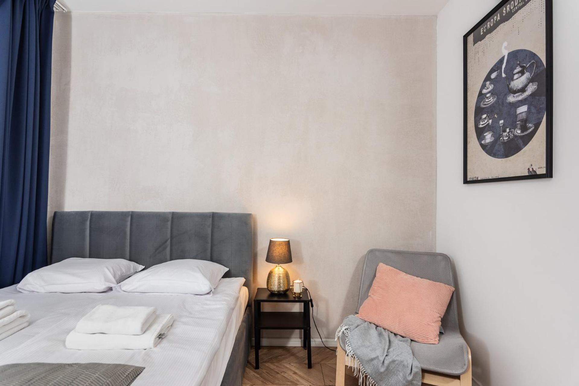 Na Debnikach - By Upstairs Apartment