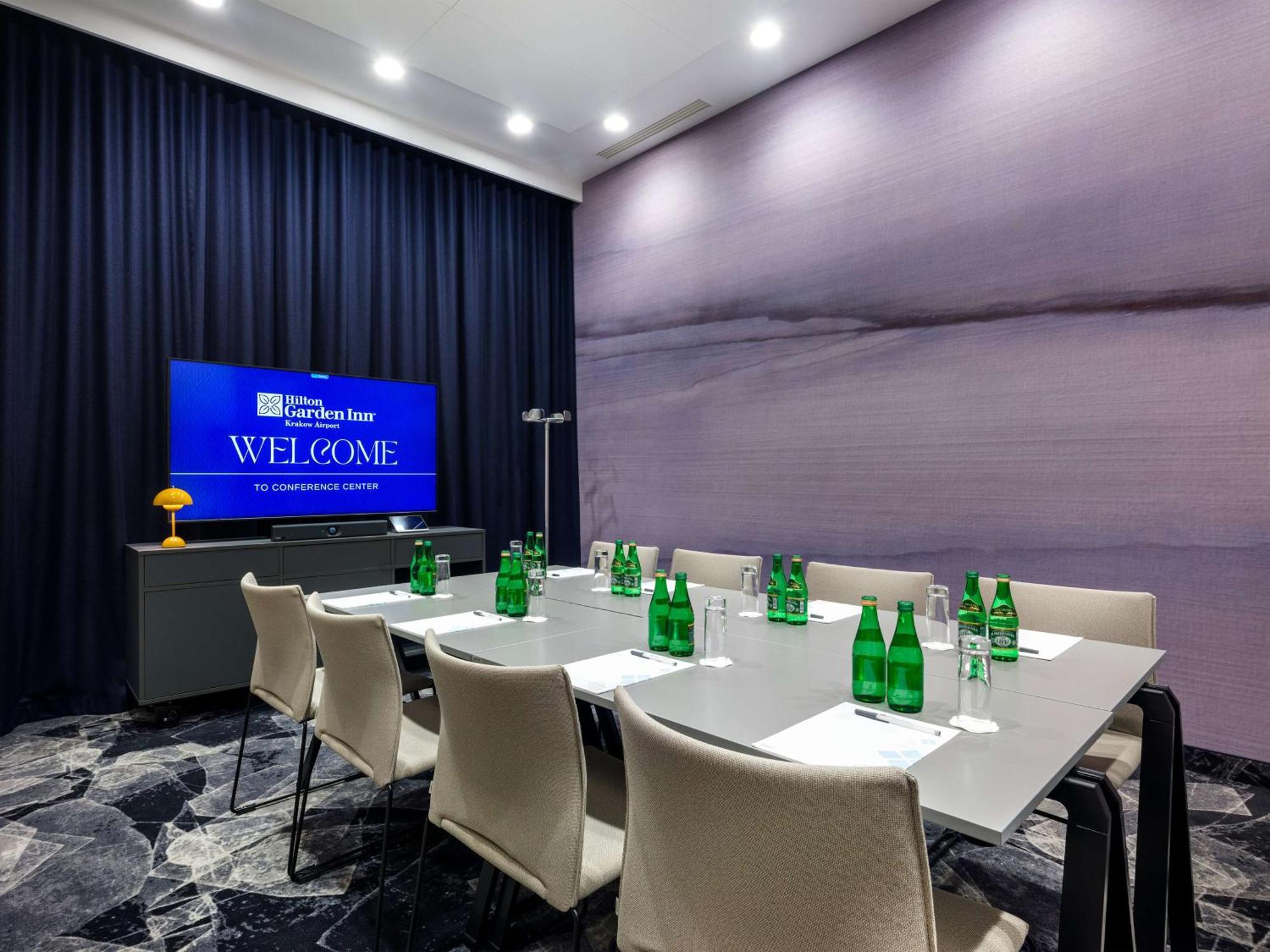 Hilton Garden Airport Hotel
