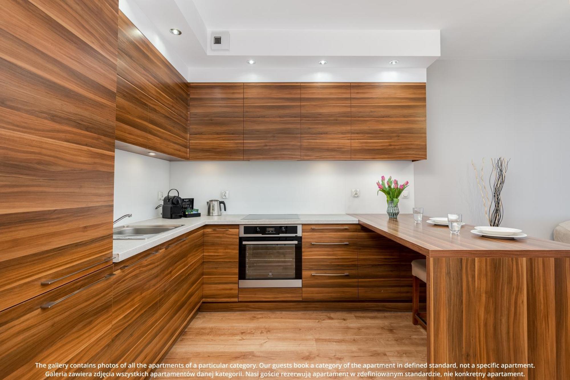 Apartment Browar Lubicz | Balcony | Elevator | Free Garage *
