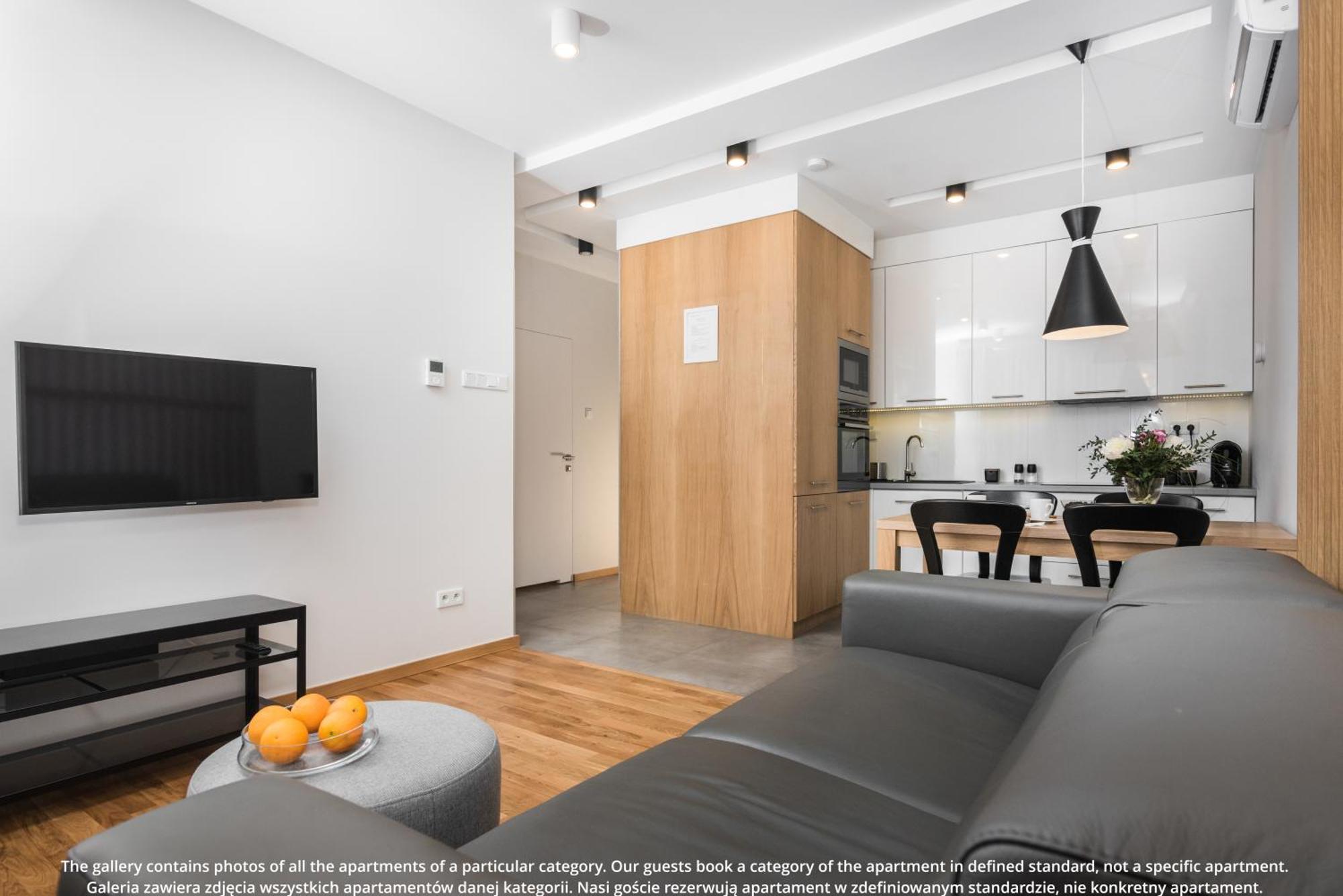 Browar Lubicz | Balcony | Elevator | Free Garage Apartment Krakow