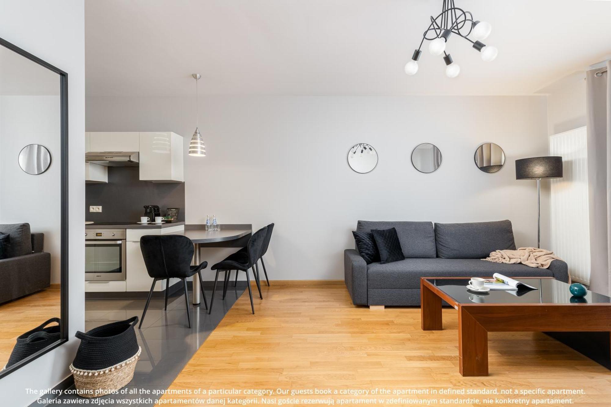 Browar Lubicz | Balcony | Elevator | Free Garage Apartment Krakow
