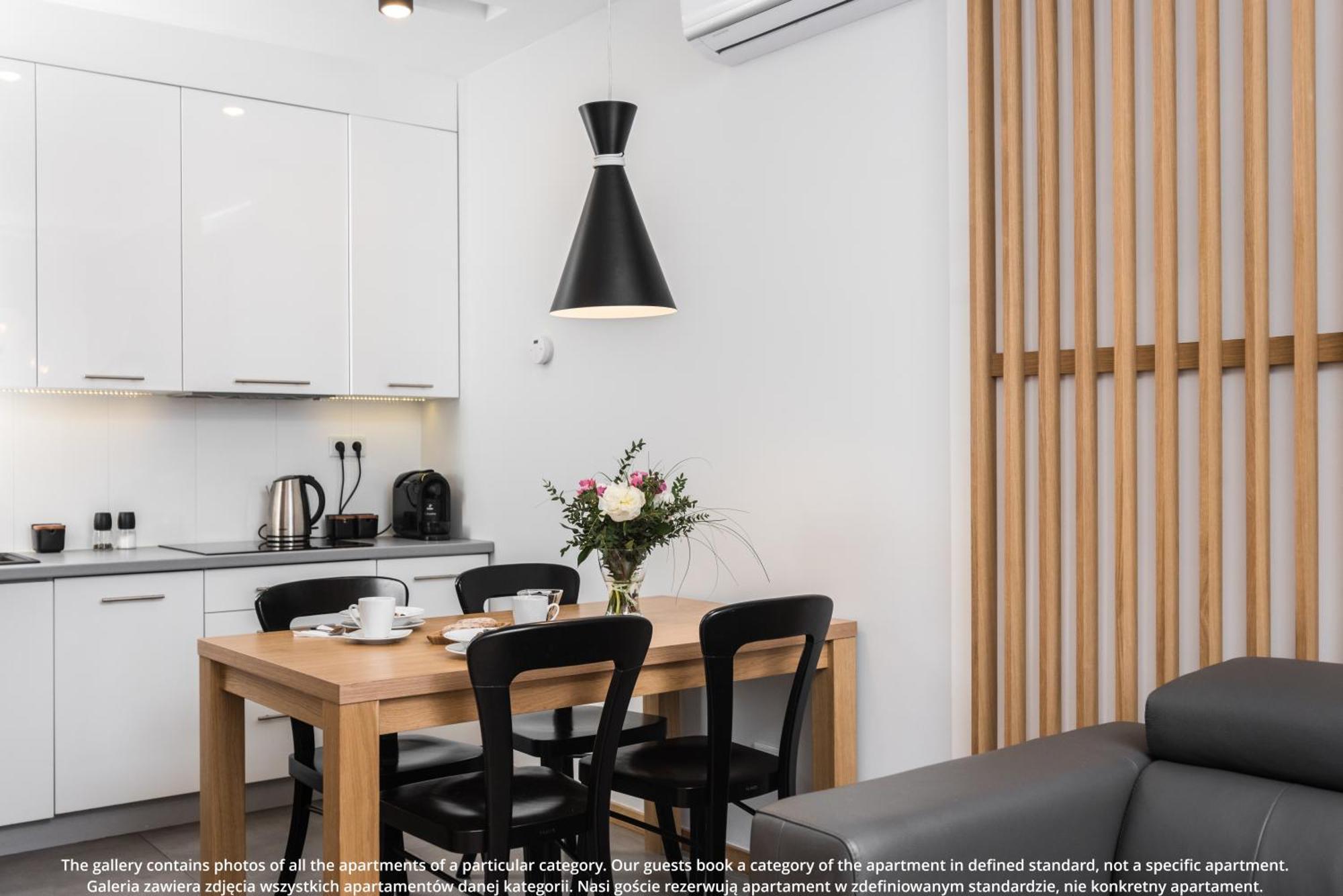Browar Lubicz | Balcony | Elevator | Free Garage Apartment Krakow