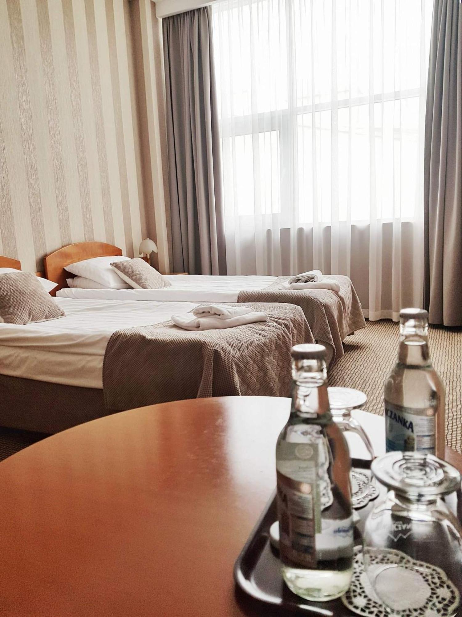 Polonez Hotel