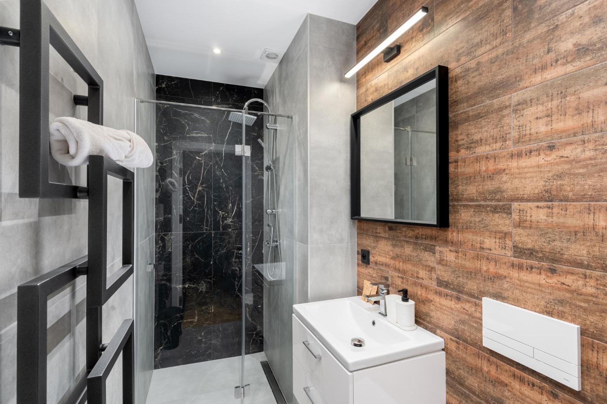 Revesen Premium * Krakow