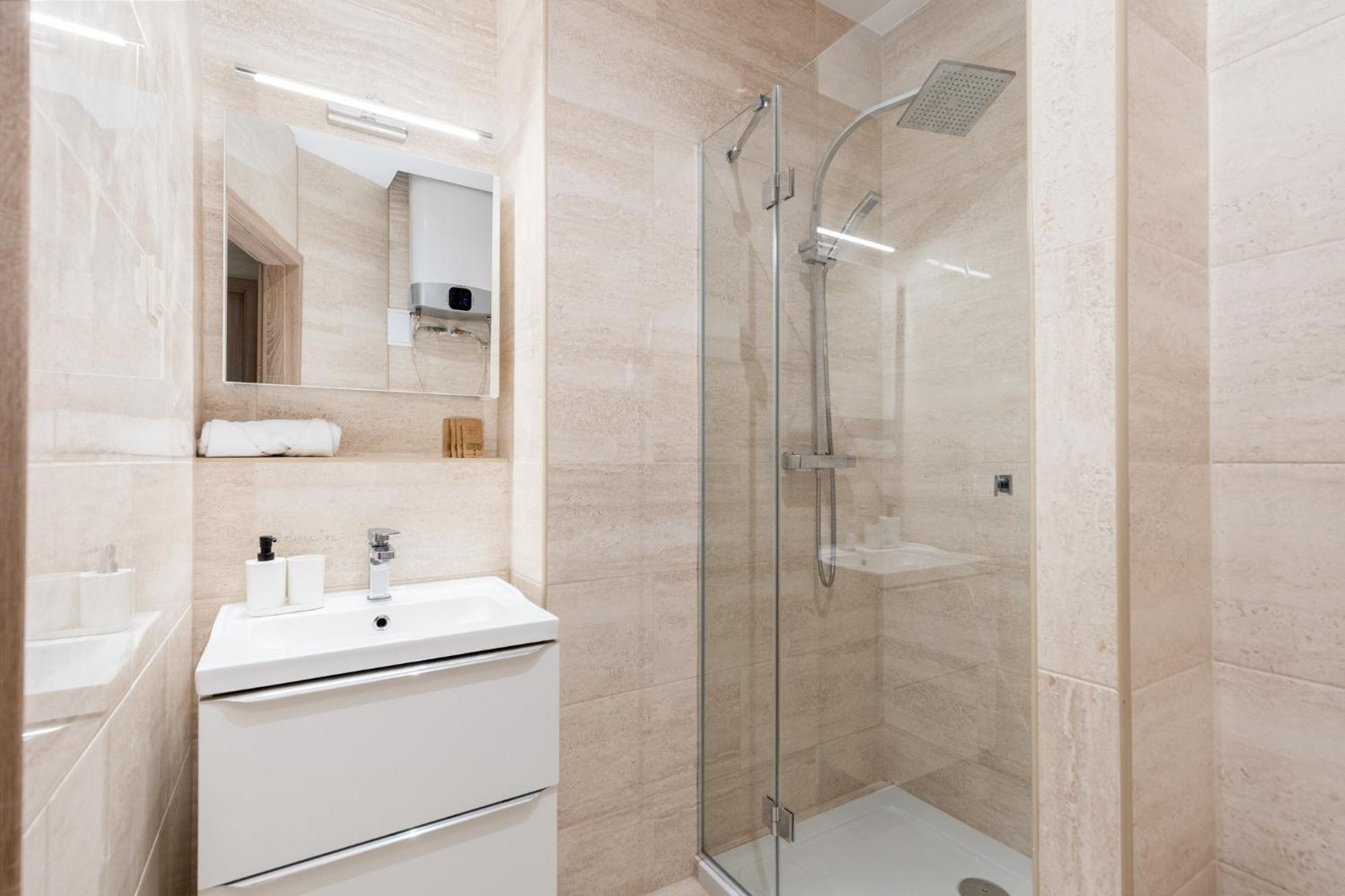 Revesen Premium Apartment