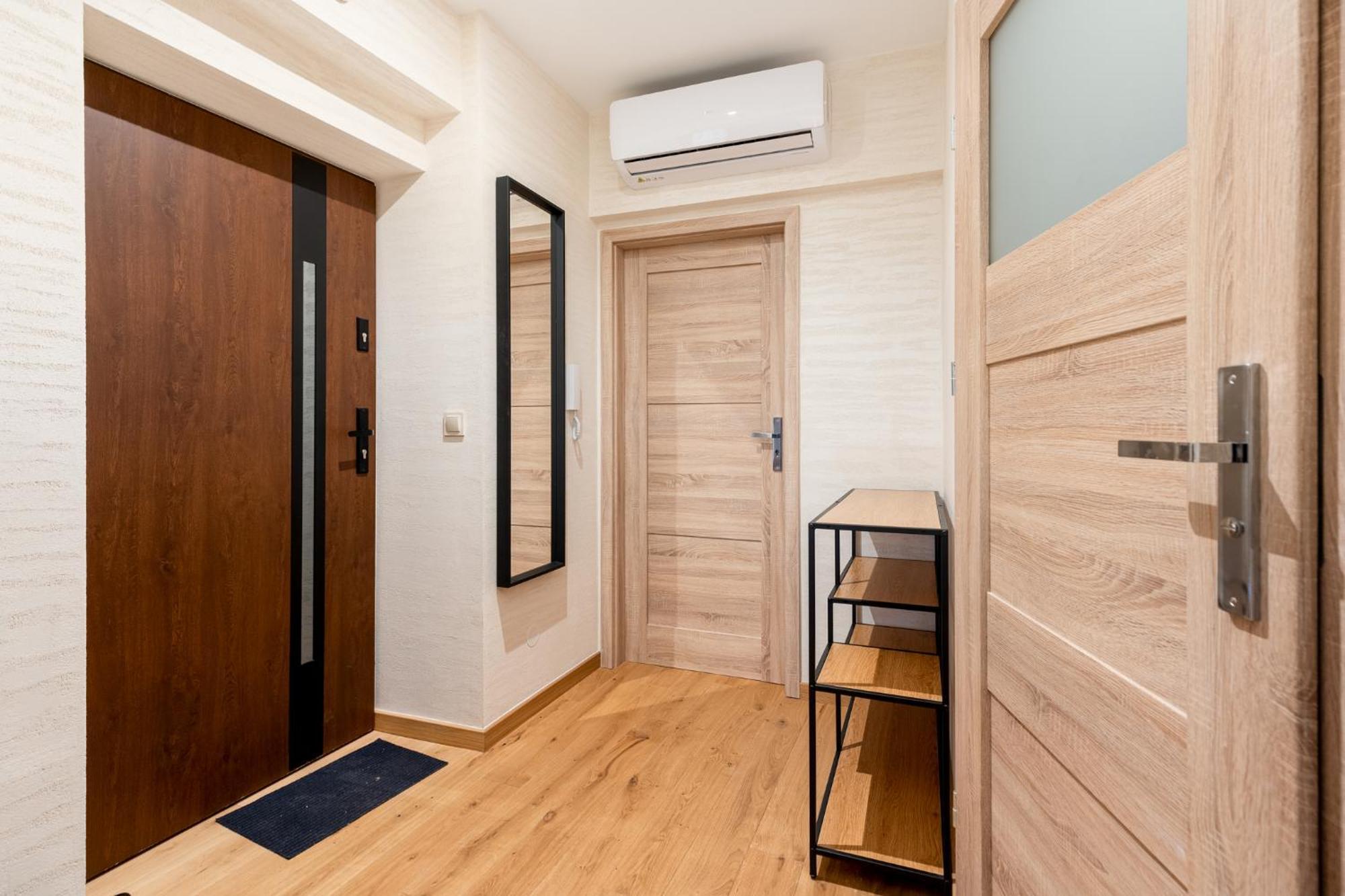Revesen Premium * Krakow