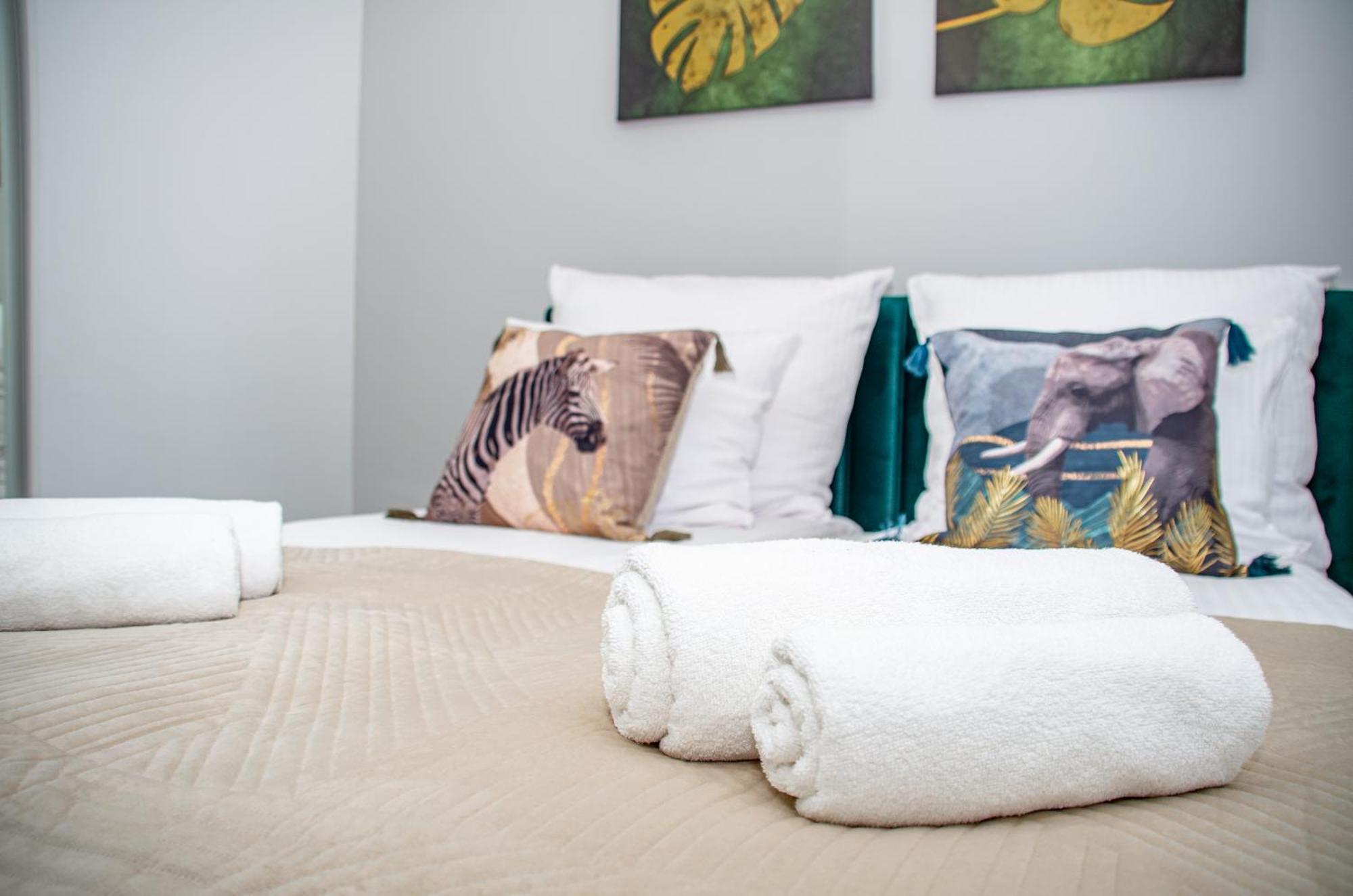 Inpoint Zablocie Near To University, Schindler's Factory, Aptiv,cisco, Ocean And Enterprise Park Apartment Krakow