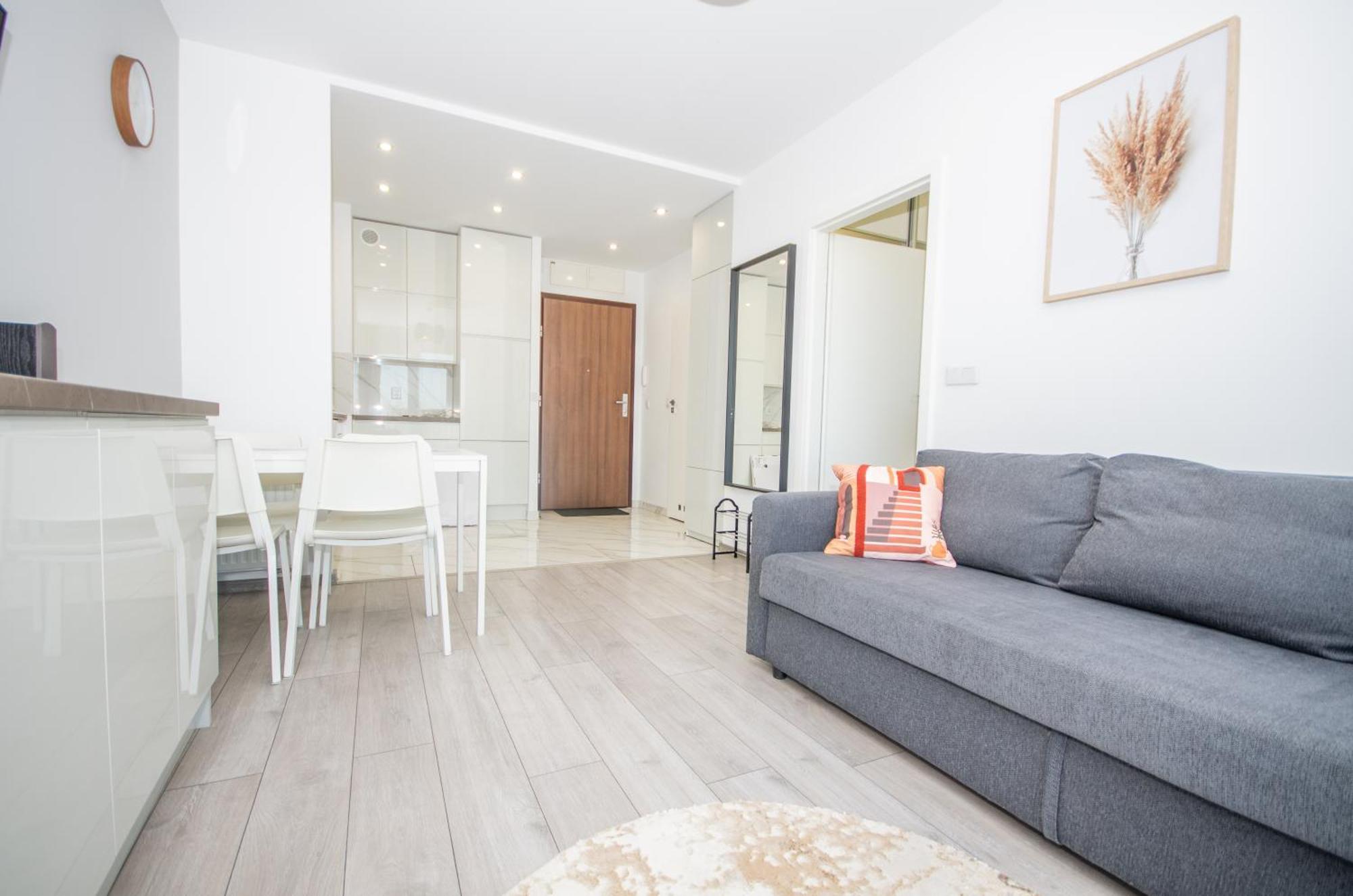 Apartment Inpoint Zablocie Near To University, Schindler's Factory, Aptiv,cisco, Ocean And Enterprise Park Krakow