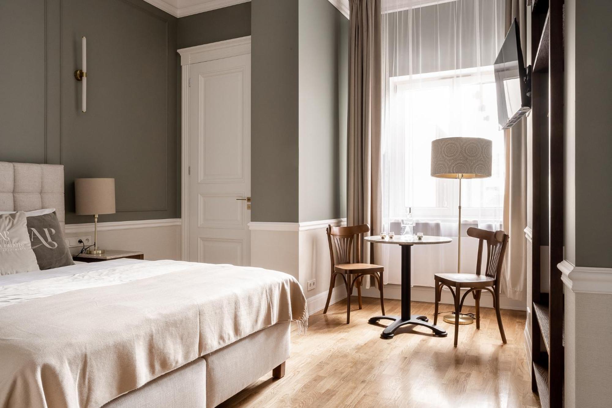 Avanti Palazzo Aparthotel