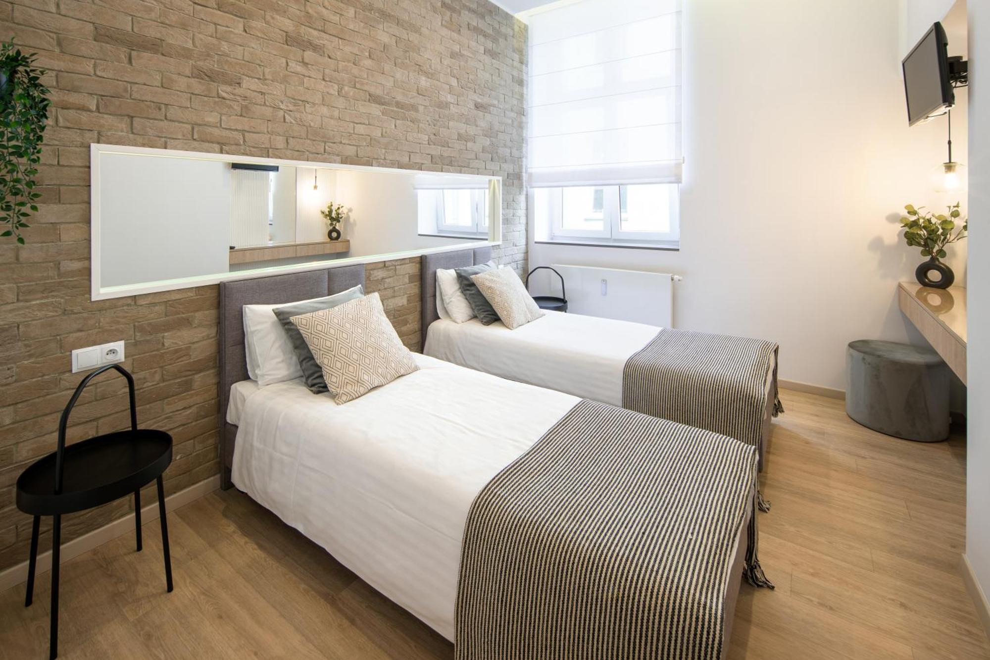Beautiful With 2 Bedrooms For 7 Guests, Jewish District Apartament *