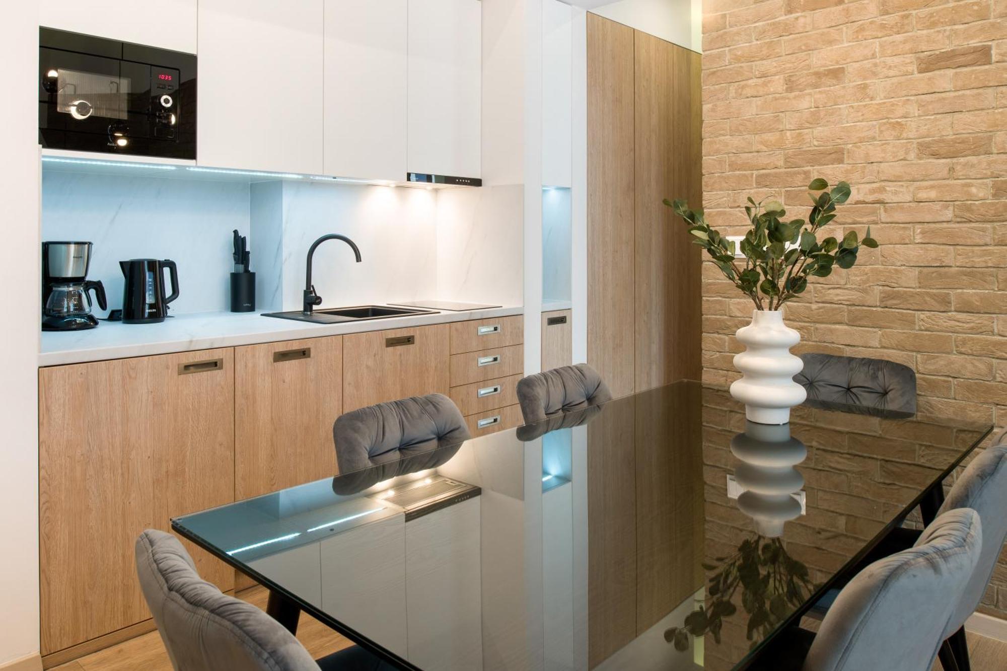 Beautiful With 2 Bedrooms For 7 Guests, Jewish District Kraków