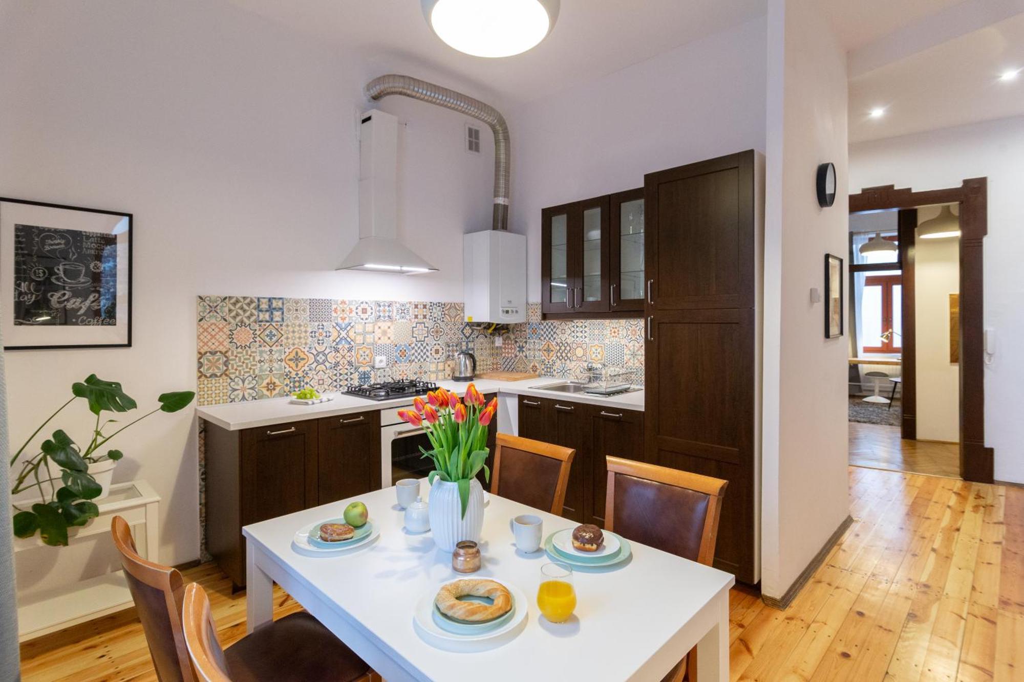 Heart And Soul, Gorgeous Two-bedroom In The Center! Cracóvia