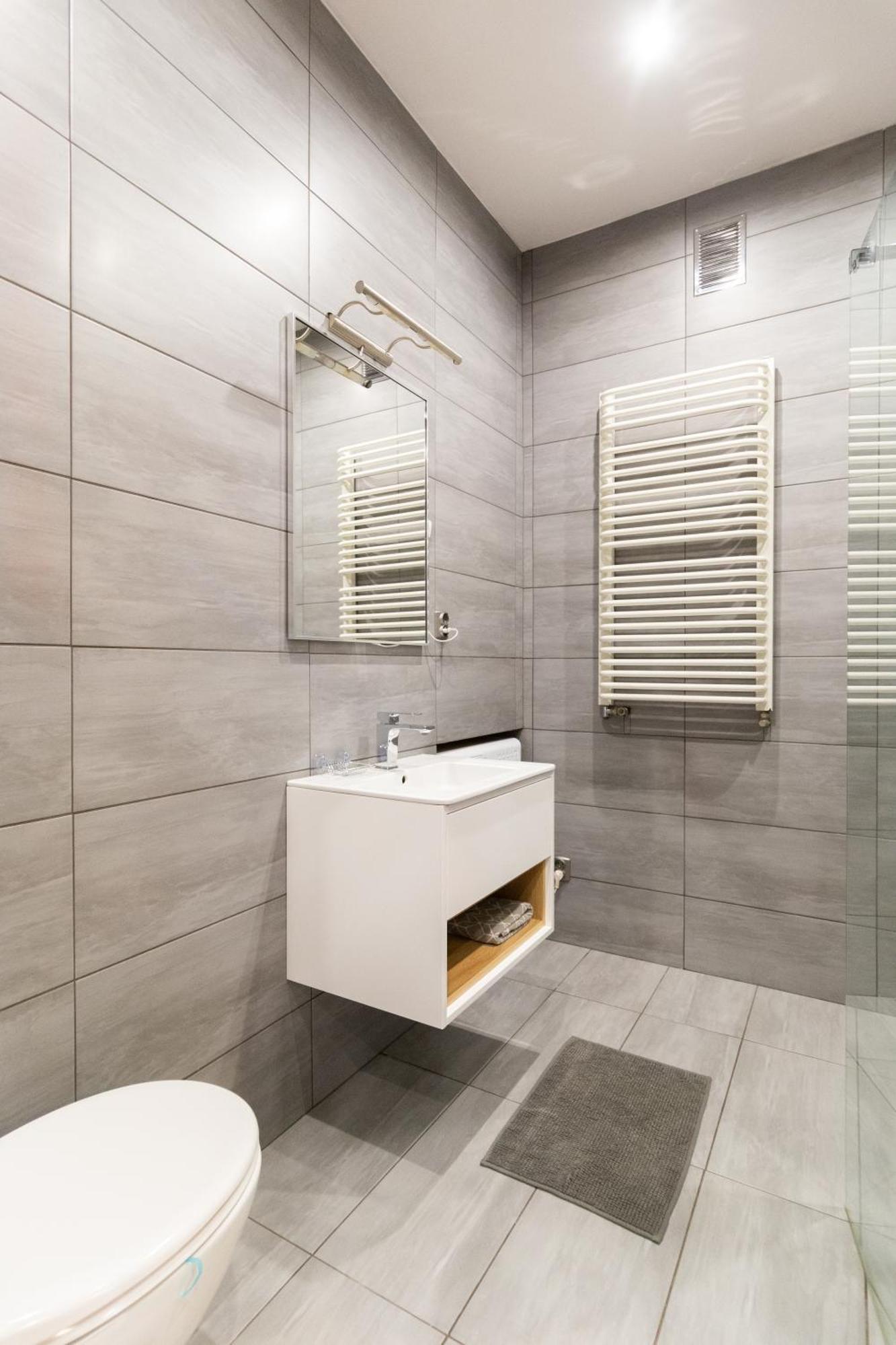 Heart And Soul, Gorgeous Two-bedroom In The Center! Cracóvia