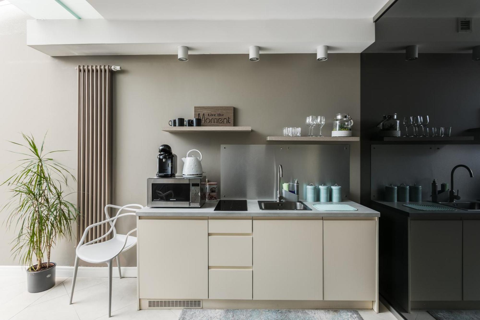 A11 & Spa Dermique * Krakow