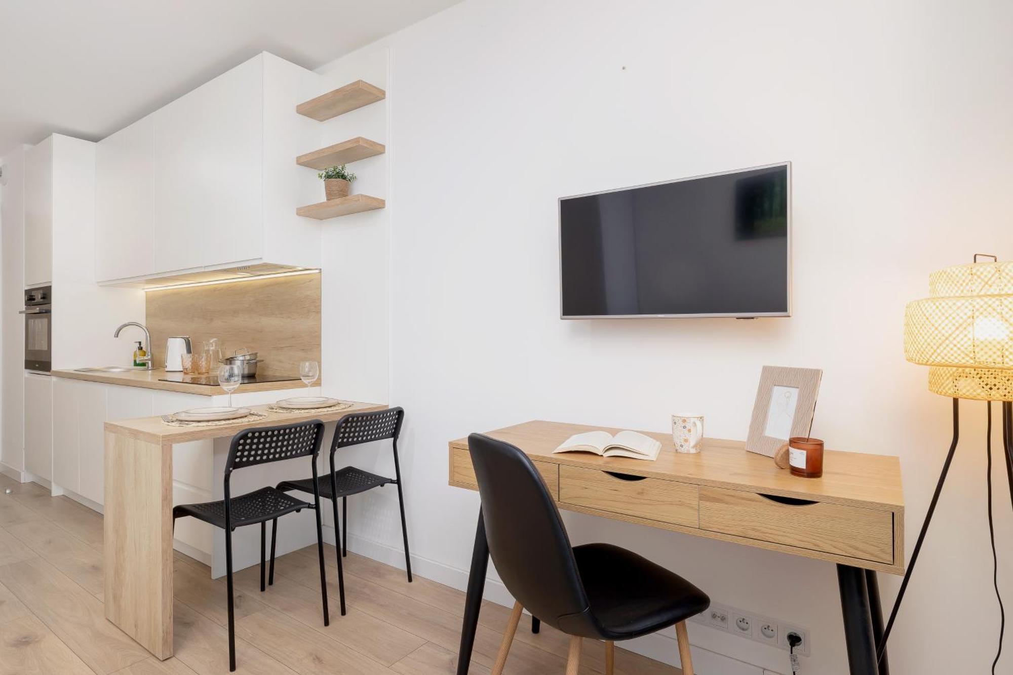 Saska Blu Premium By Renters