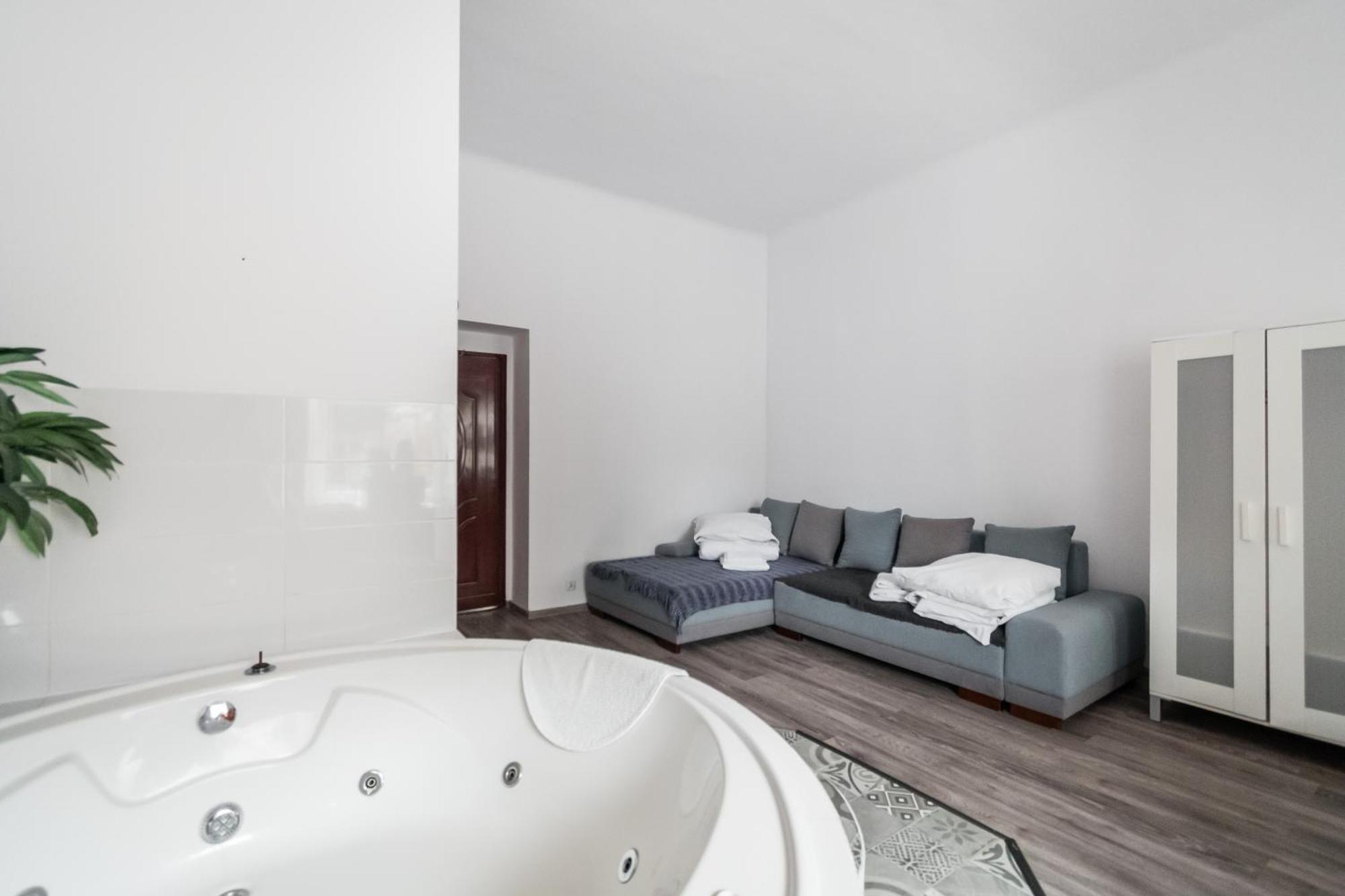 Apartment Jacuzzi Jm Wawelofts *