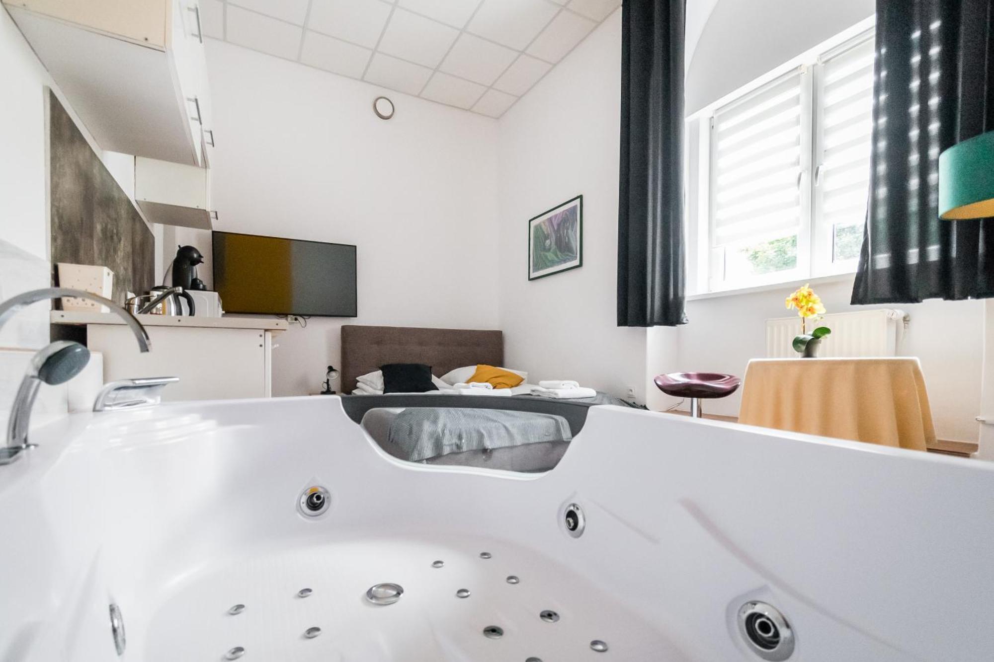 Jacuzzi Jm Wawelofts *