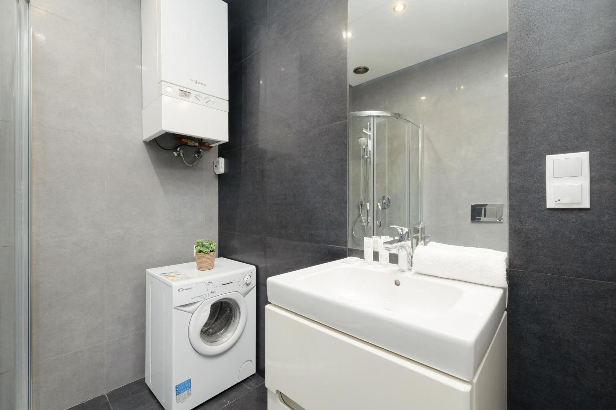 Planty Park Lobzowska By Renters *