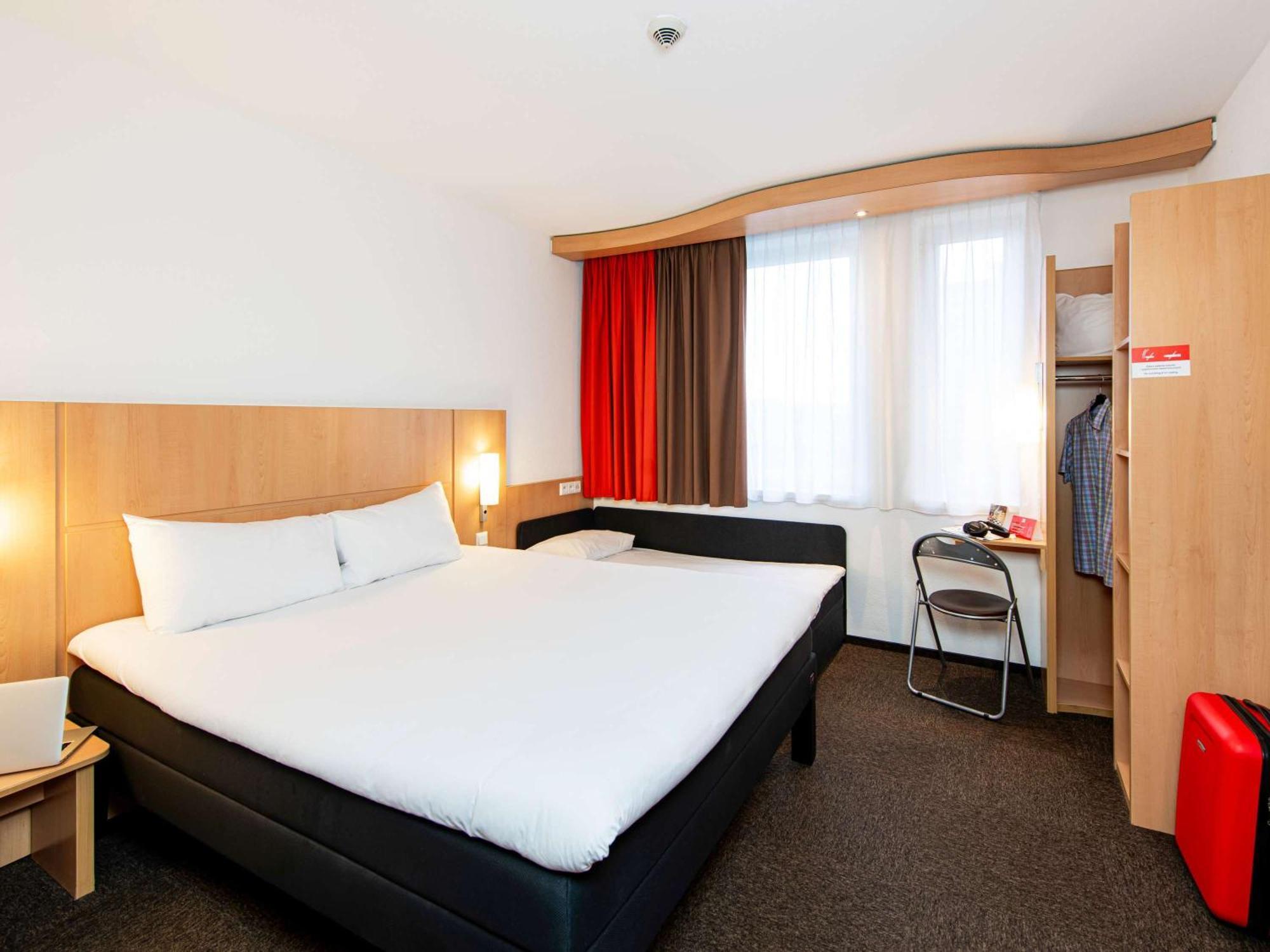 Ibis Stare Miasto 3* Krakau