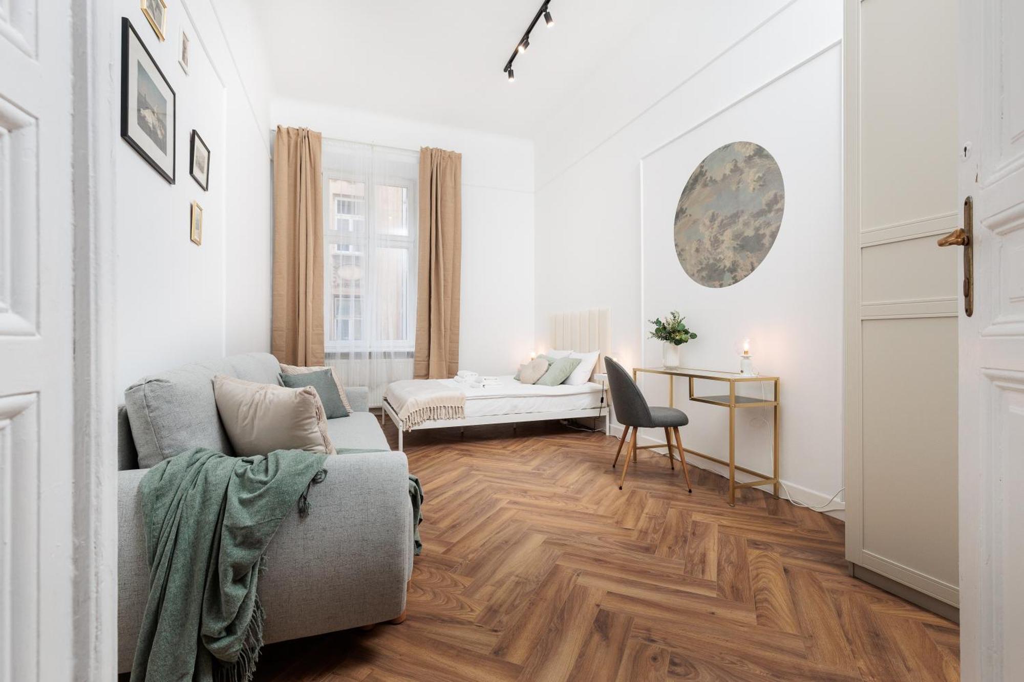 Apartament Spacious & Modern 6 Bedroom - Around The Main Market Square - By Upstairs *
