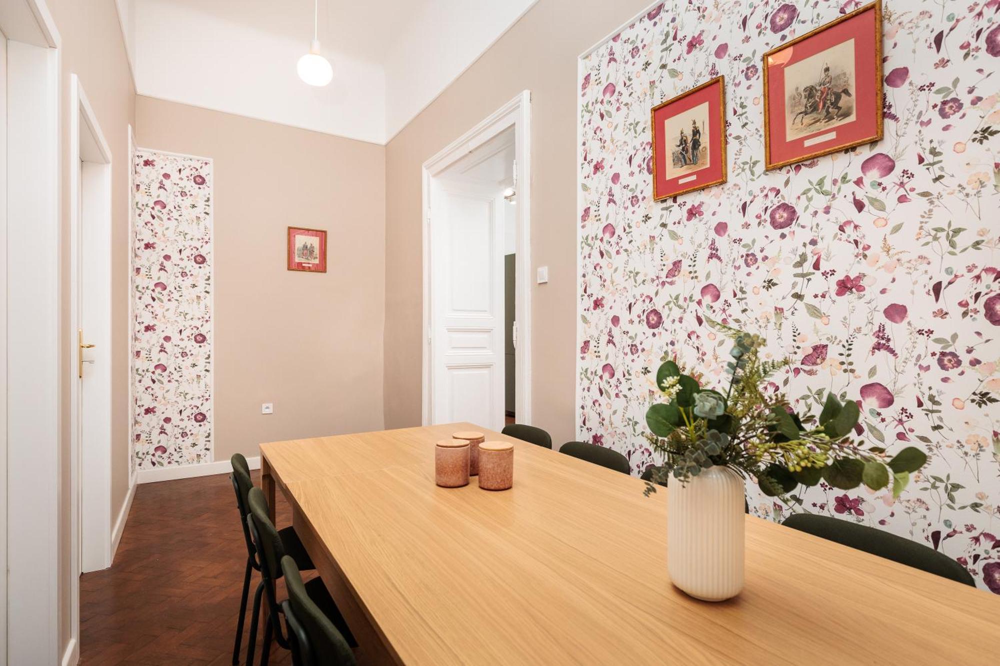 Spacious & Modern 6 Bedroom - Around The Main Market Square - By Upstairs * Kraków