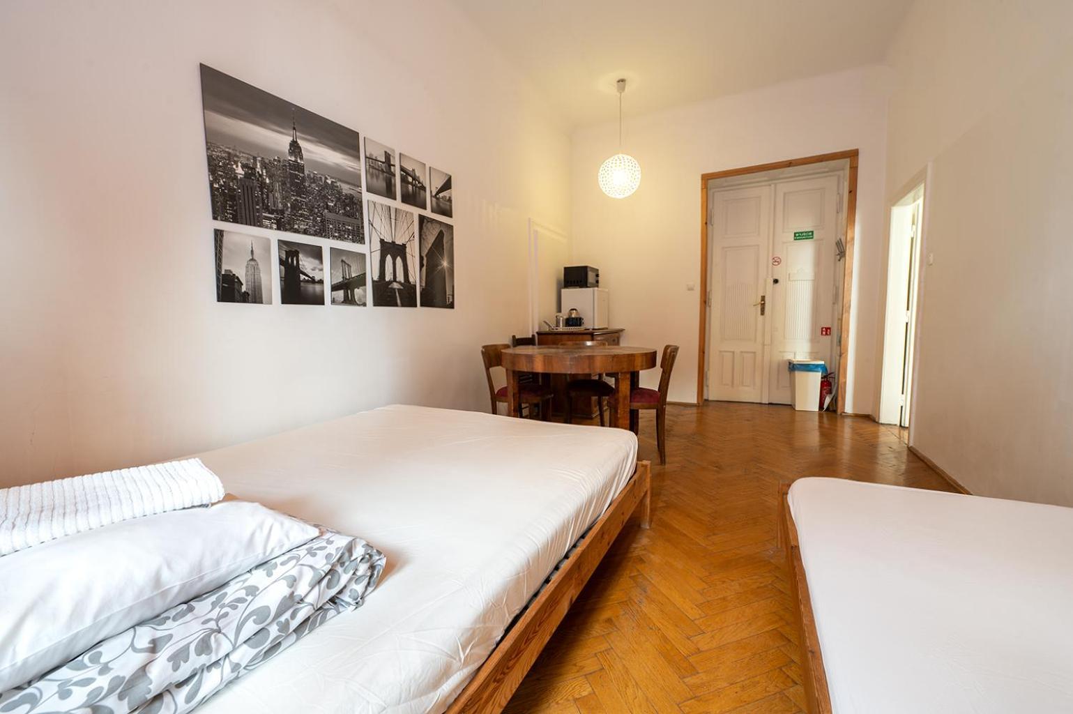 Hostel Trzy Kafki Private Krakow