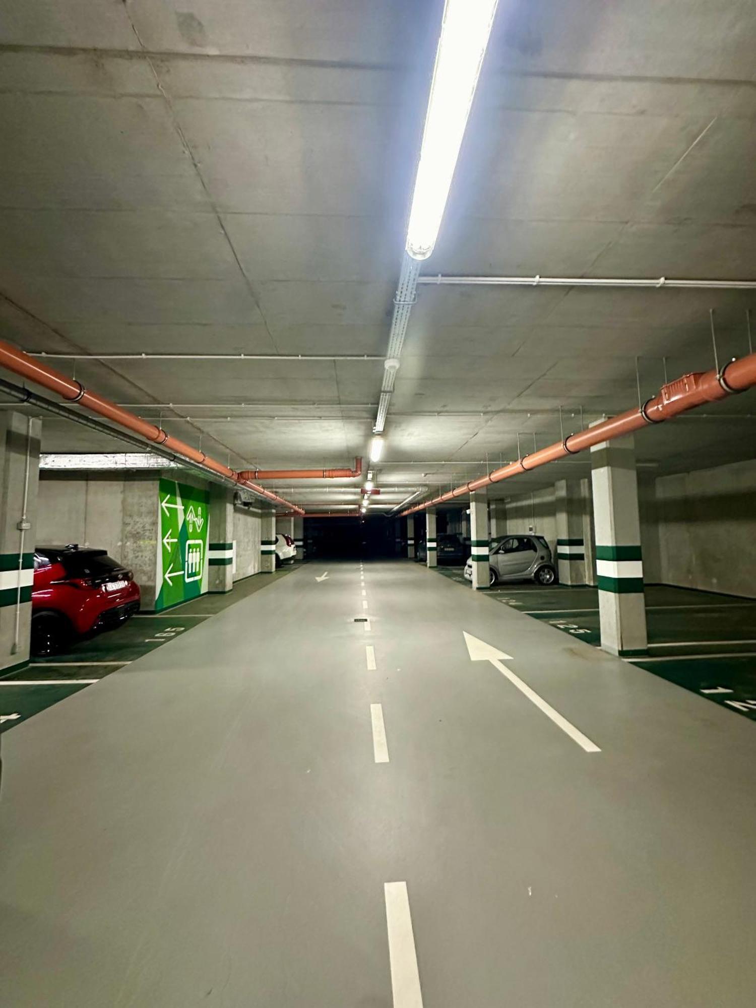Beautiful And Modern Apartment- Garage- Wislane Tarasy